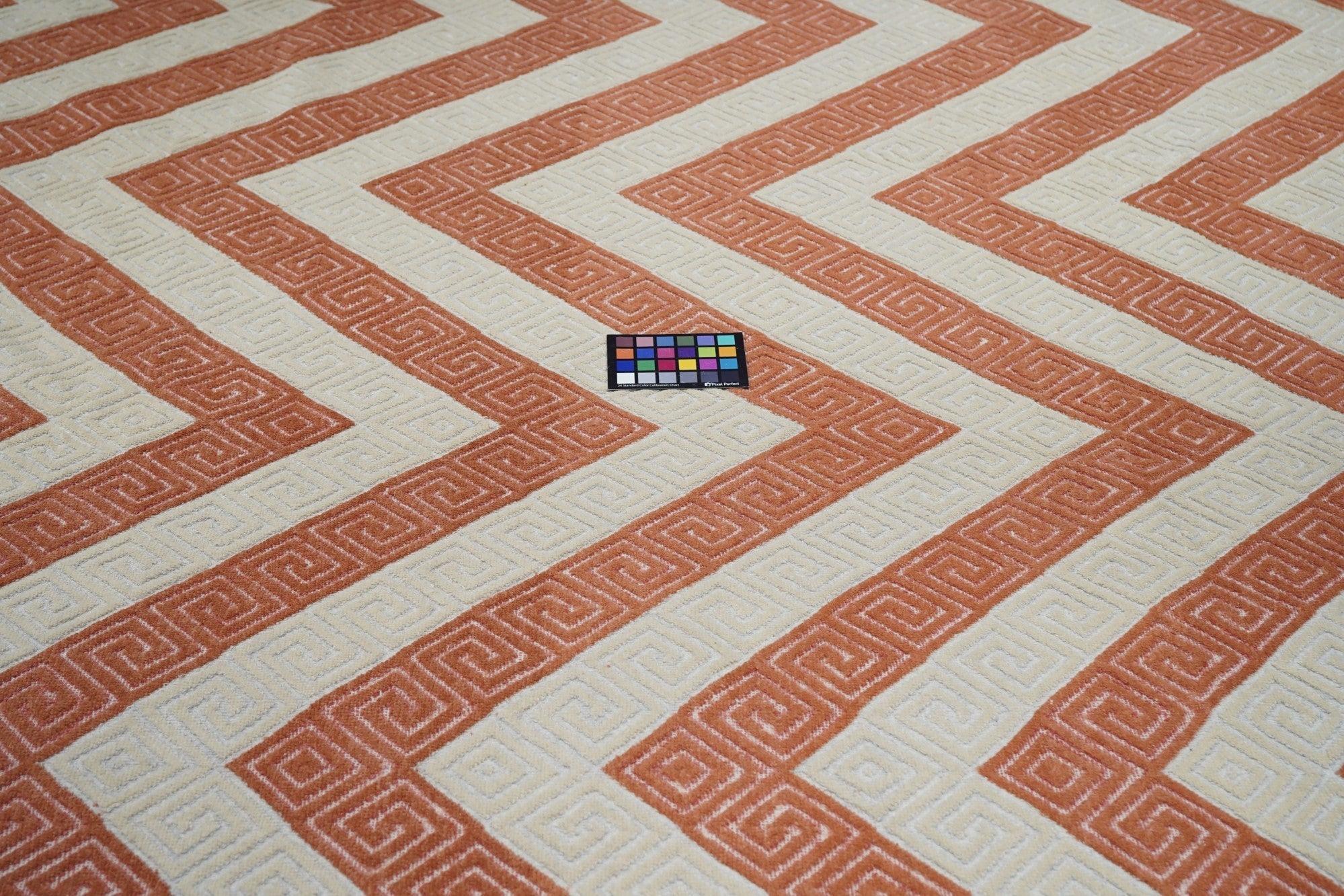 Sumak Rug 7'9'' x 9'9'' For Sale 4