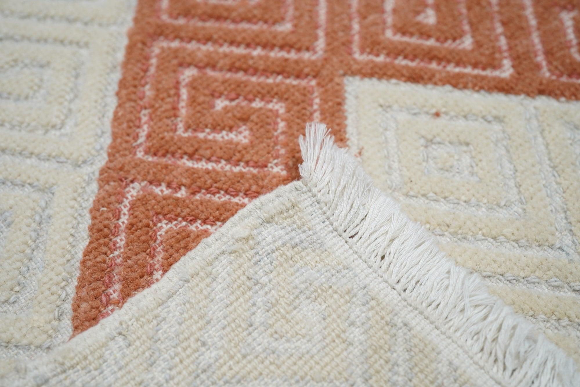 Sumak Rug 7'9'' x 9'9'' For Sale 5