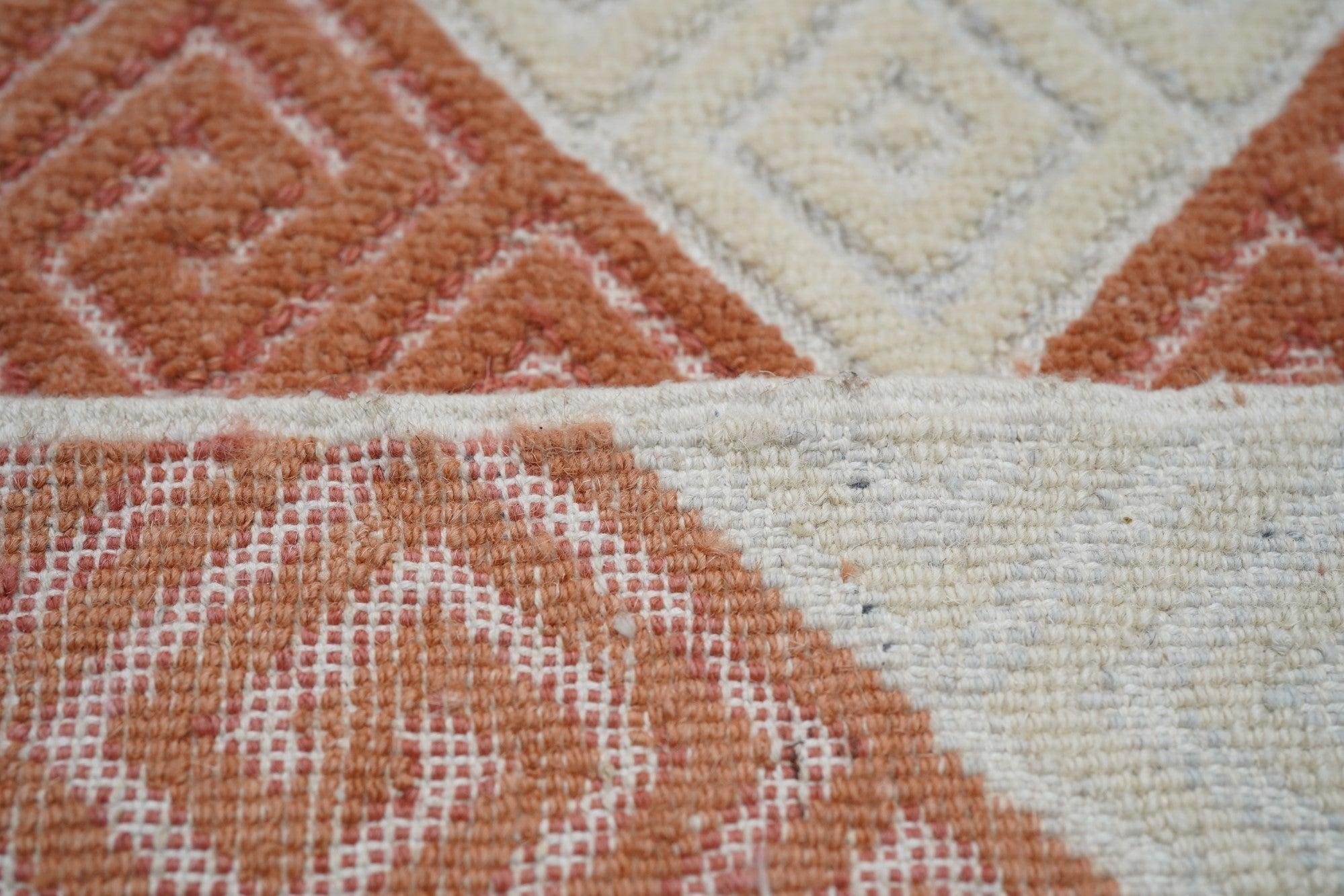 Sumak Rug 7'9'' x 9'9'' For Sale 6