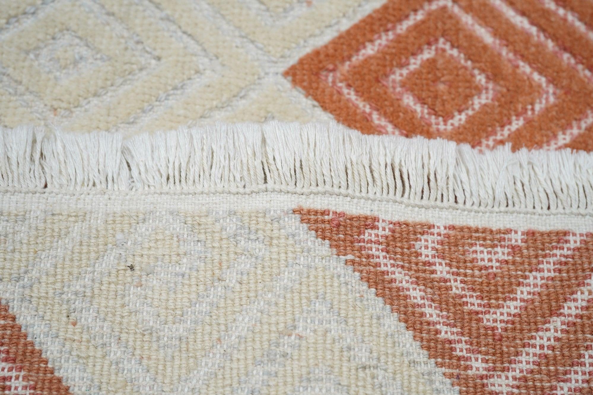 Sumak Rug 7'9'' x 9'9'' For Sale 7