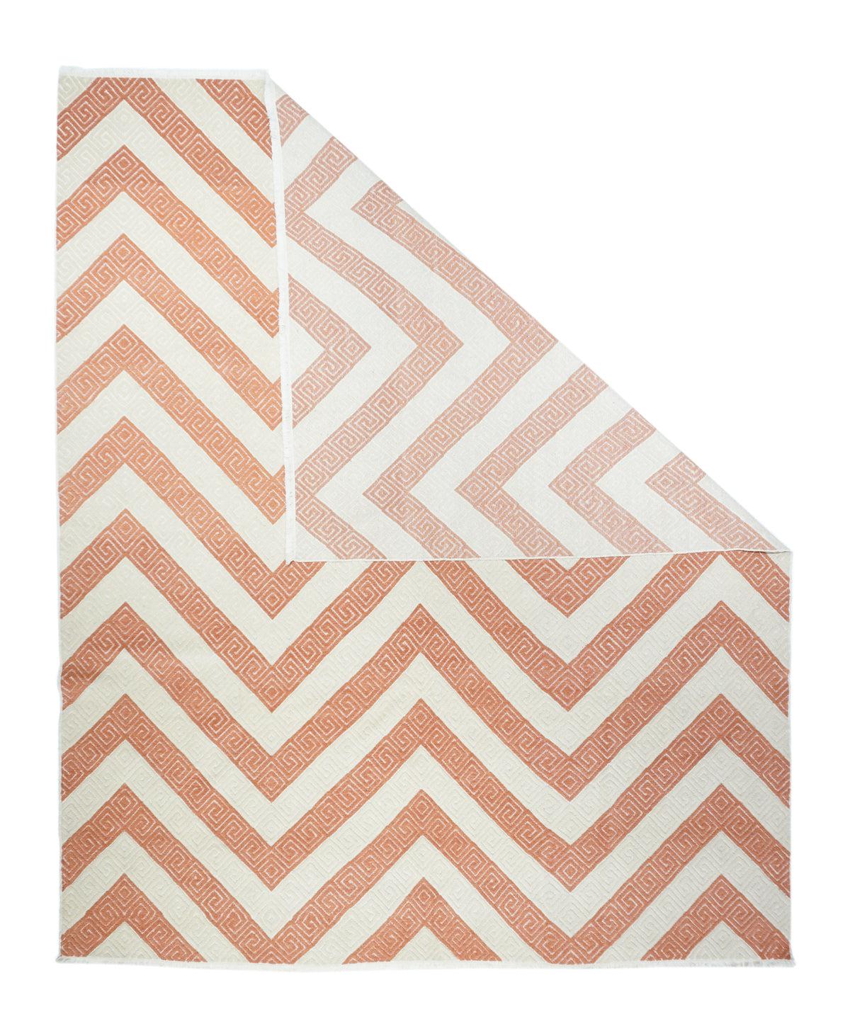 Sumak Rug 7'9'' x 9'9''..