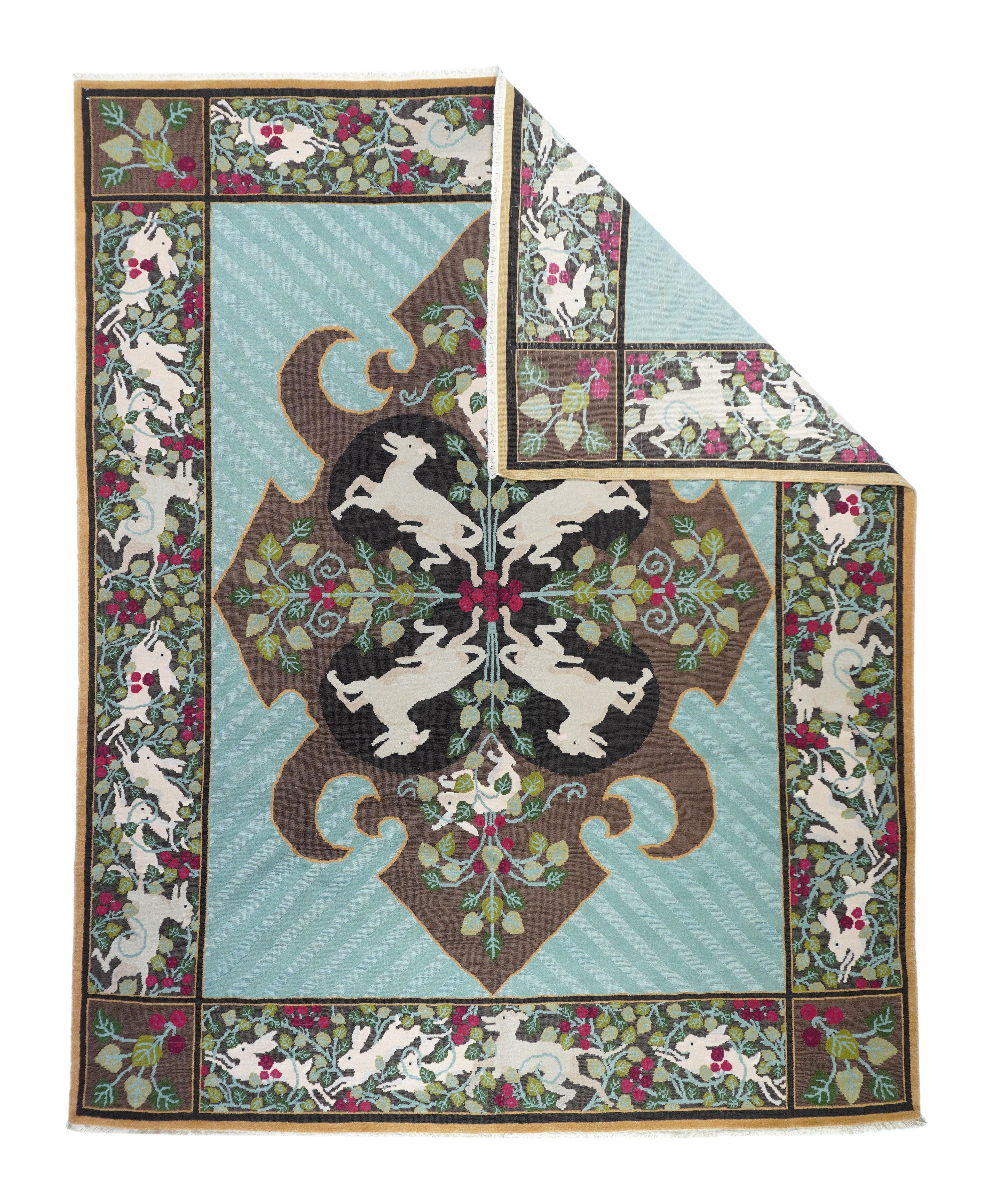 Tappeto Sumak 8'0'' x 10'0''. Una tecnica, piuttosto che un tipo specifico, in cui gli orditi sono avvolti da trame colorate per creare un disegno. Caucasico, turco, persiano e altri tipi.  Produce un tappeto piatto, senza pelo, che può essere