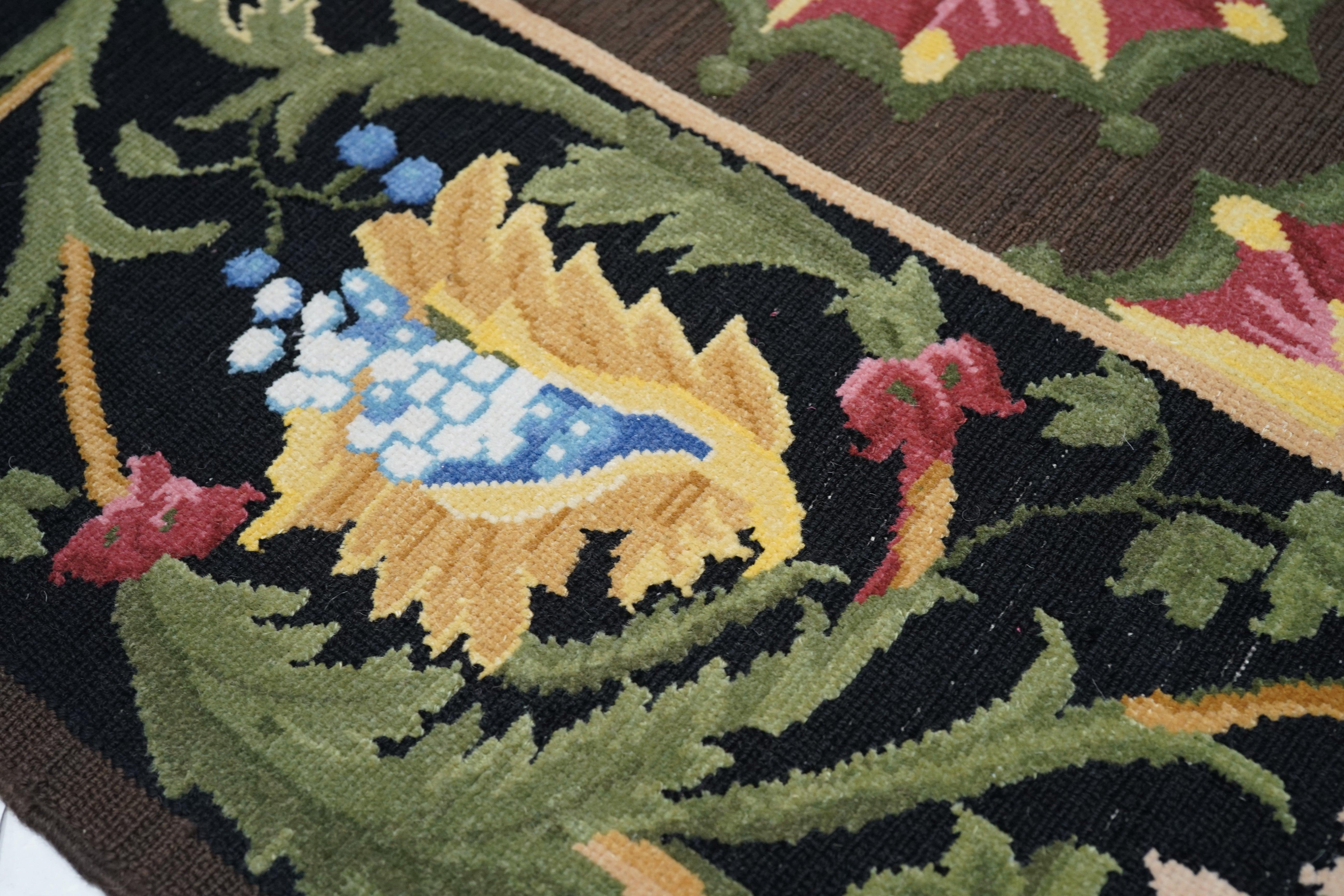 Wool Sumak Rug 8'0'' x 10'0'' For Sale