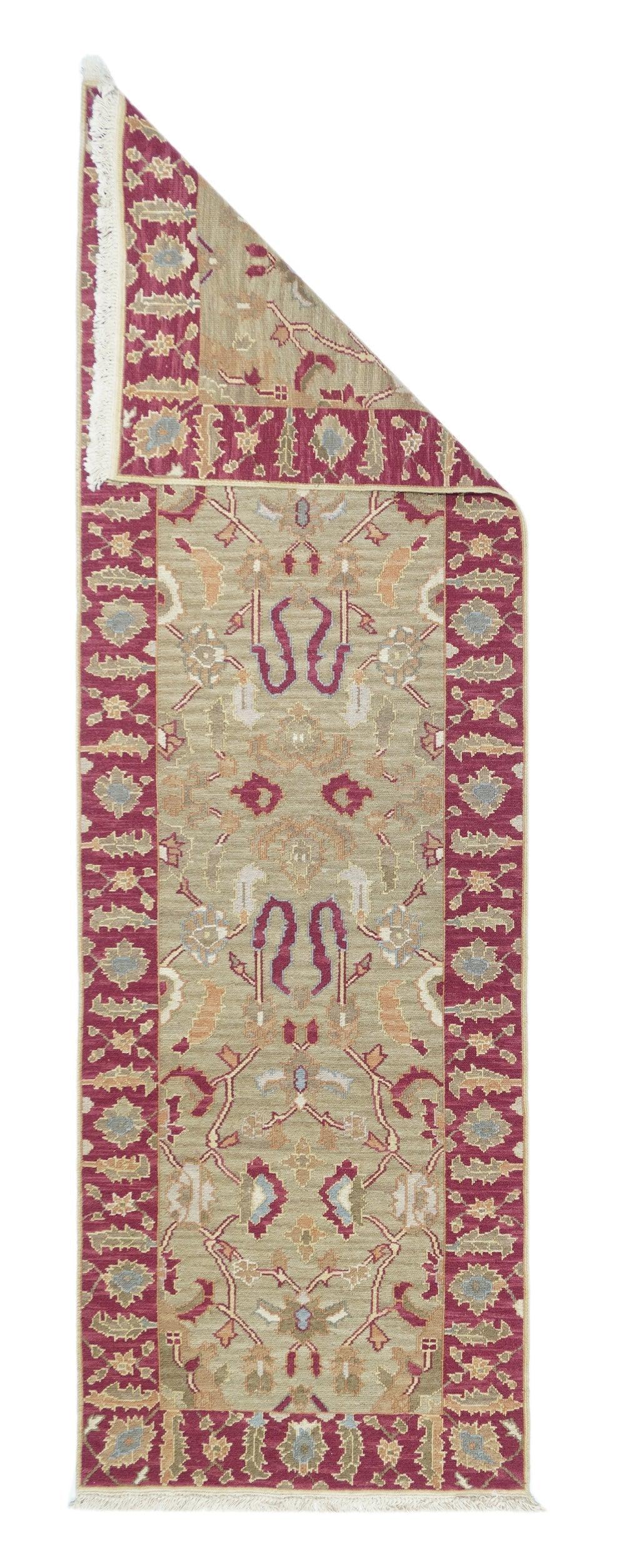 Runner Sumak 2'6'' x 8'0''.