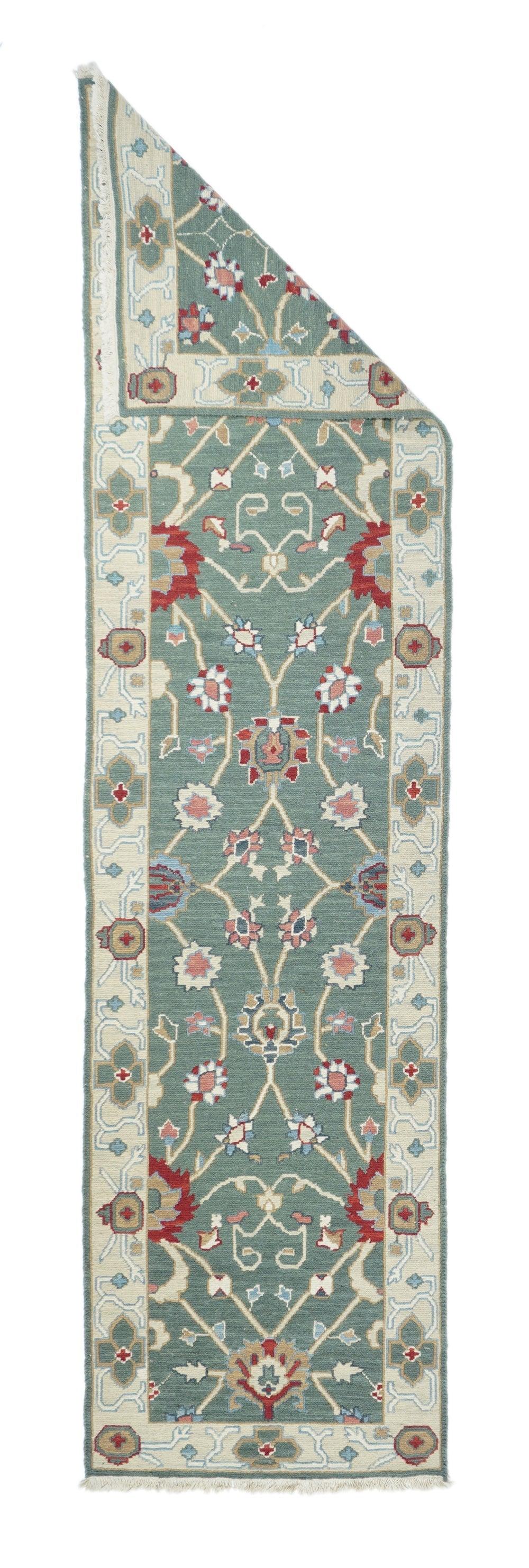 Runner Sumak 2'7'' x 10'0''.