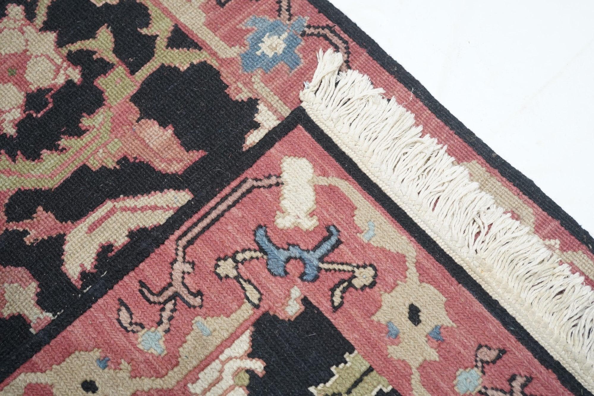Tapis de course Sumak 2'7'' x 8'0