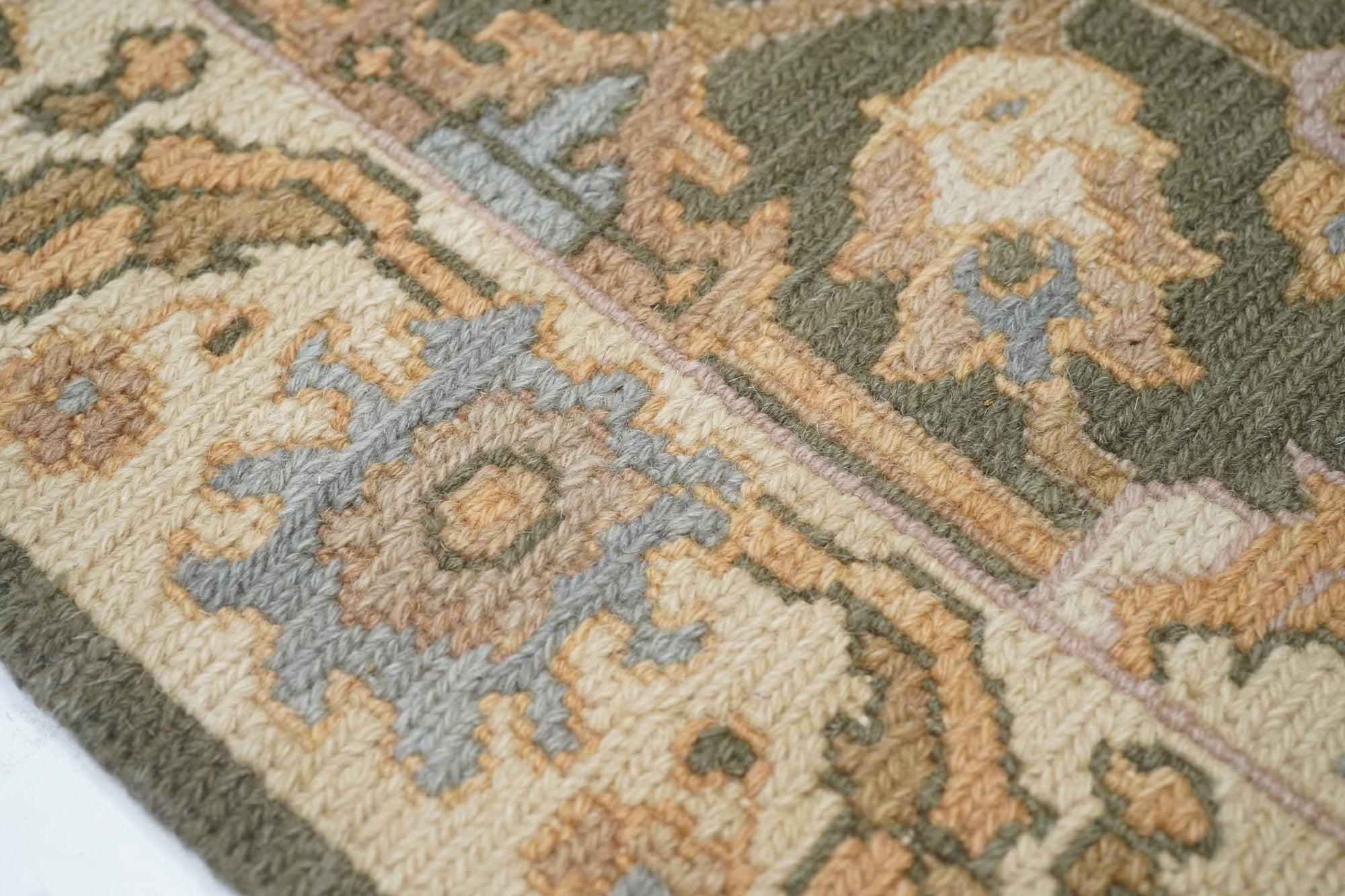 Sumak Läufer  2'7'' x 8'1'' im Zustand „Neu“ im Angebot in New York, NY