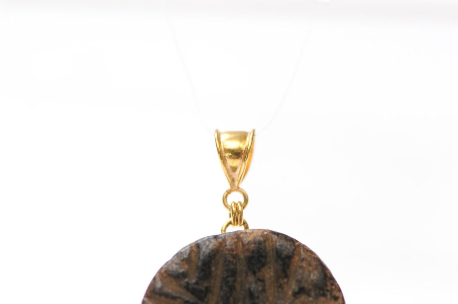 Sumarian Steotite Stamp Pendant In Excellent Condition For Sale In Atlanta, GA