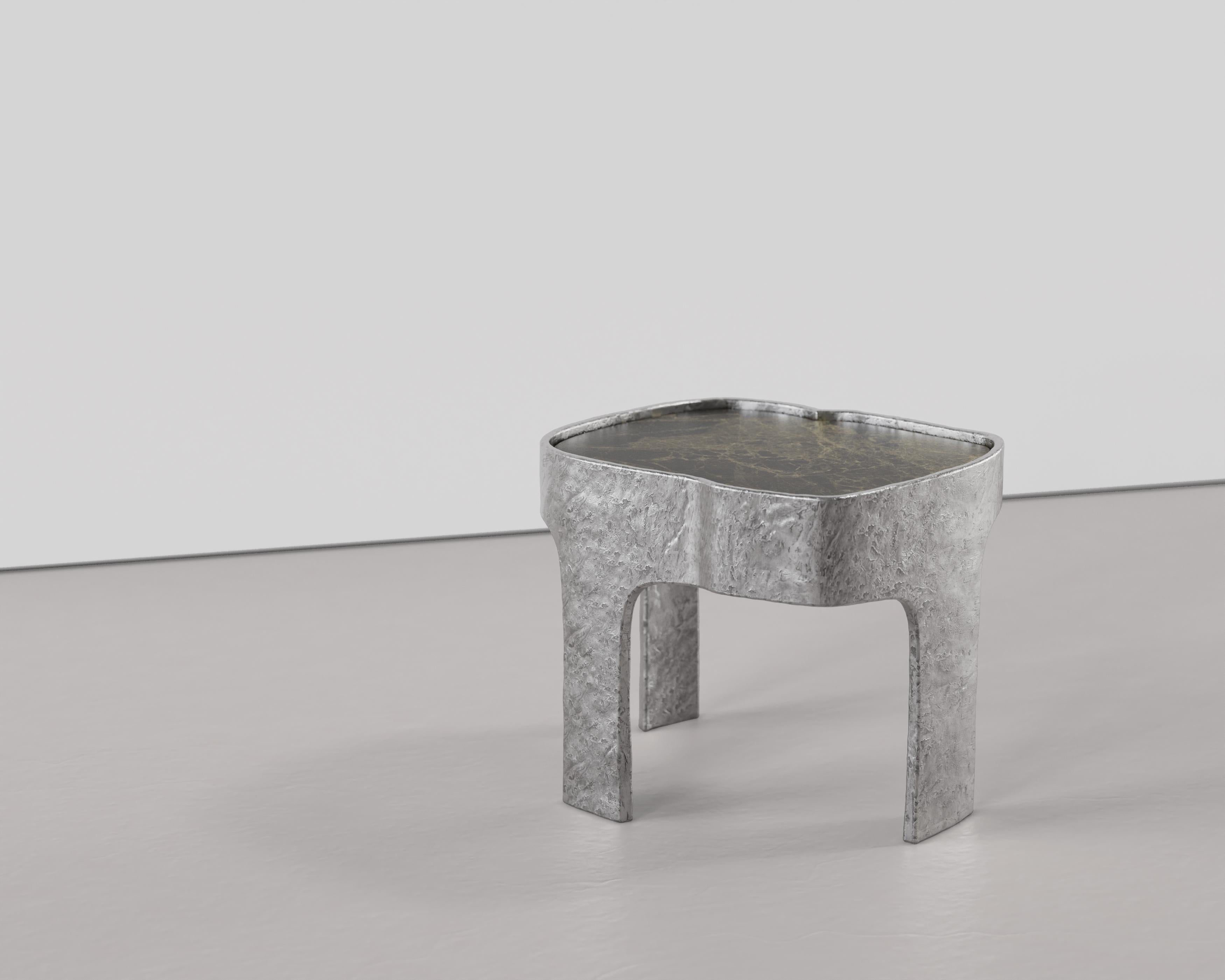 Sumatra V1 Side Table by Edizione Limitata In New Condition For Sale In Geneve, CH