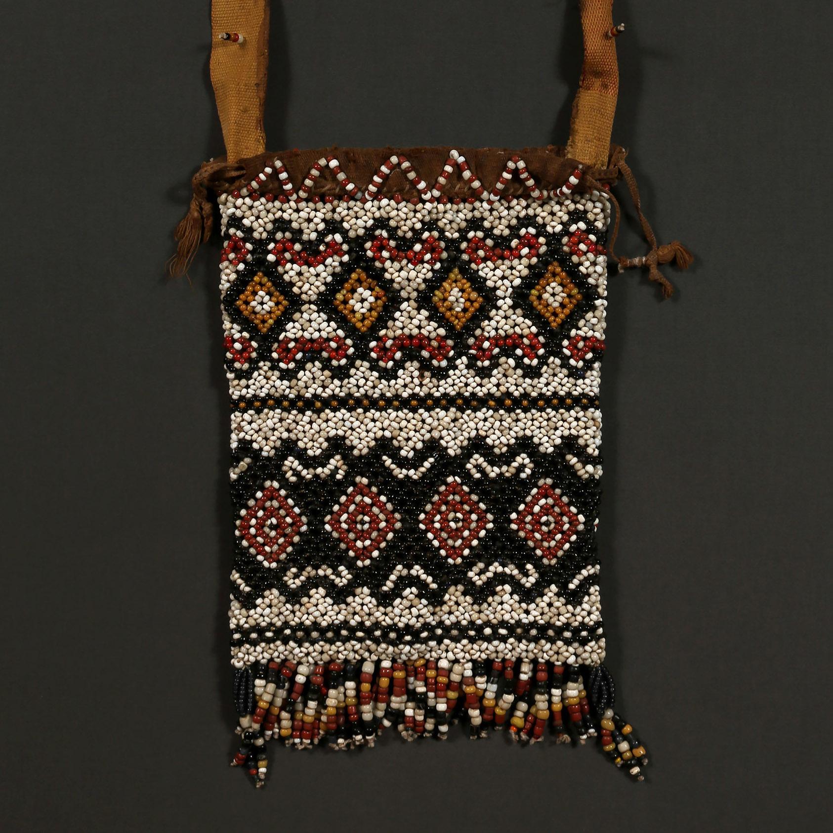 Sumatran beaded betel bag made of glass trade beads from early to mid-20th century.