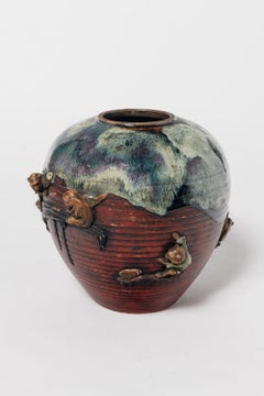 Sumida Gawa Pottery Vase, Japan, early 20th century.