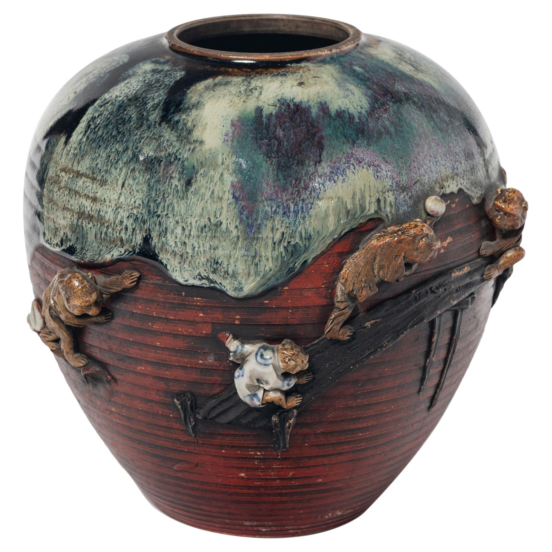 Sumida Gawa Pottery Vase, Japan, early 20th century. For Sale