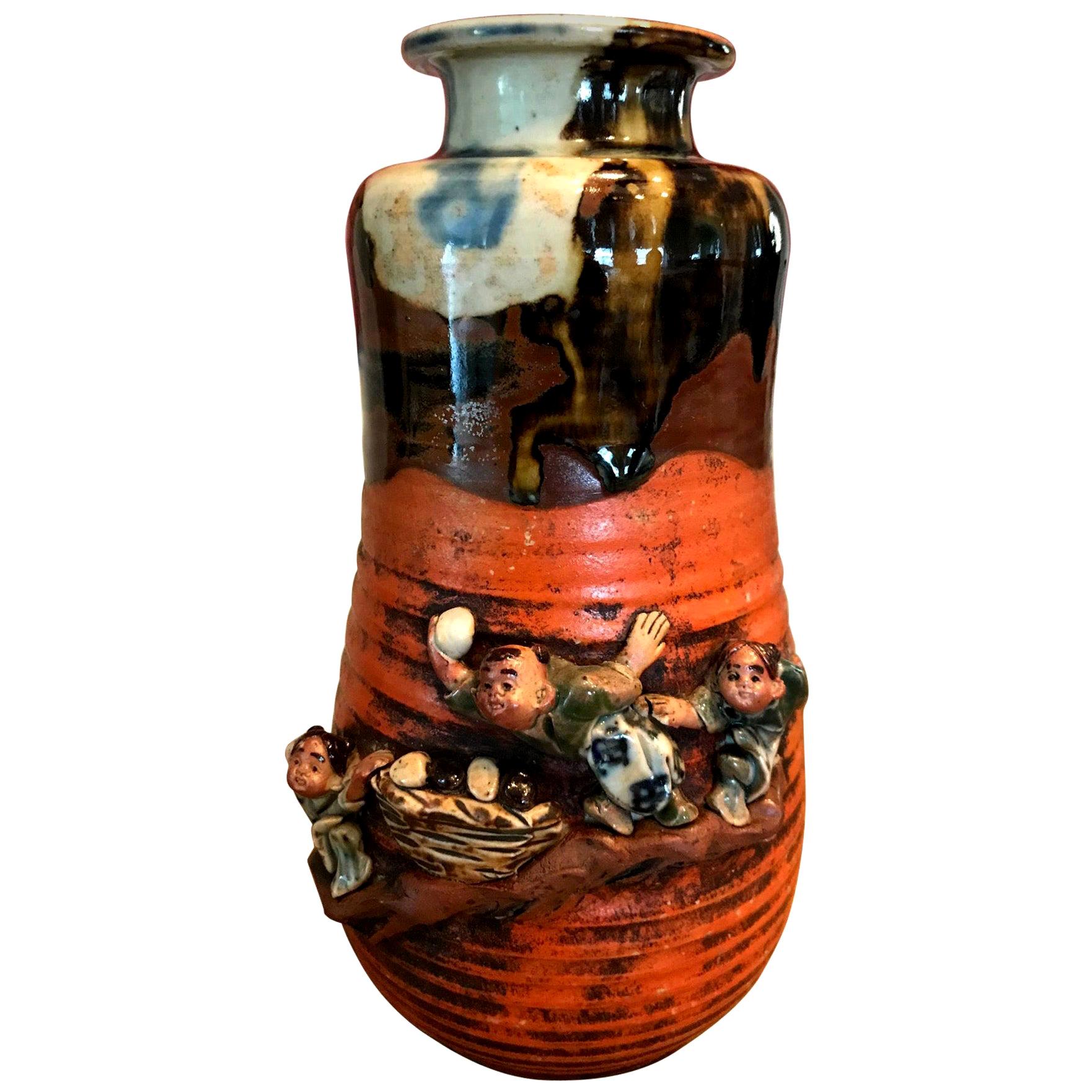 Sumida Gawa Signed Japanese Pottery Ceramic Glazed Vase, Early 1900s
