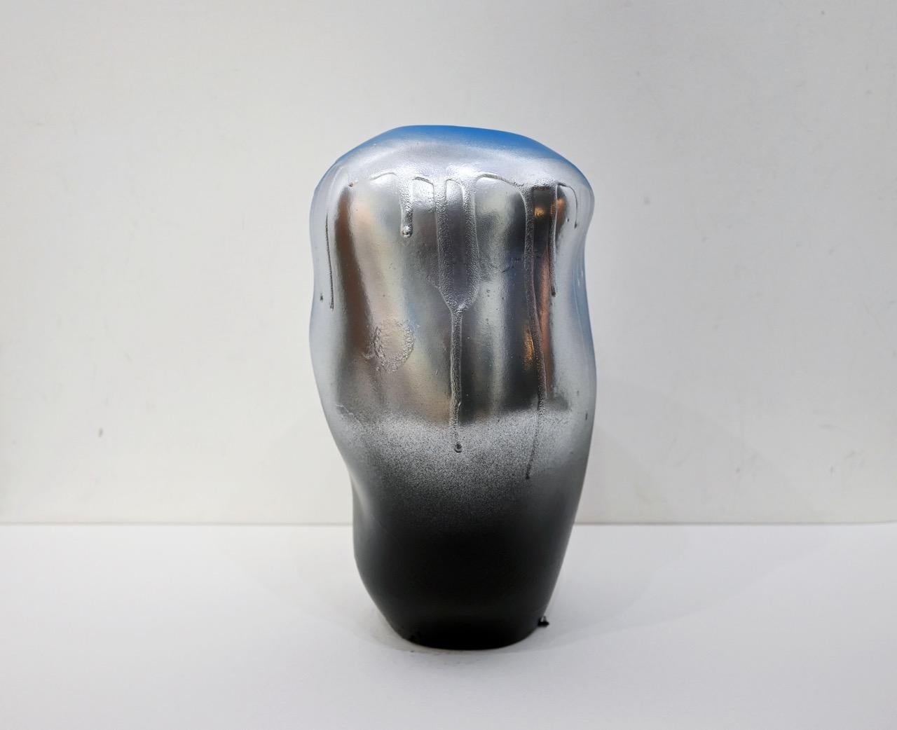 Indische zeitgenössische Kunst von Sumit Mehndiratta - Drip chrom im Angebot 9