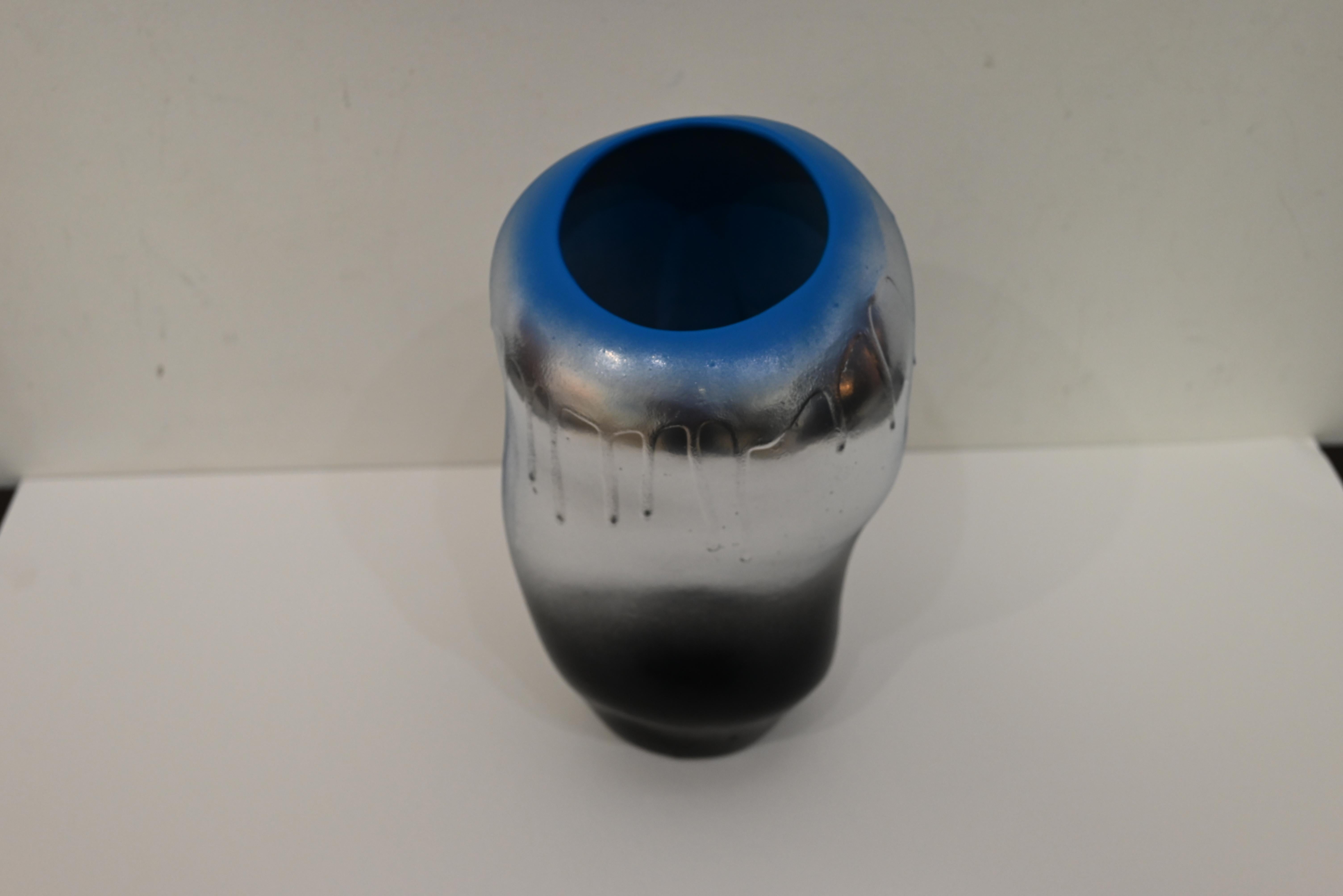 Indische zeitgenössische Kunst von Sumit Mehndiratta - Drip chrom im Angebot 7