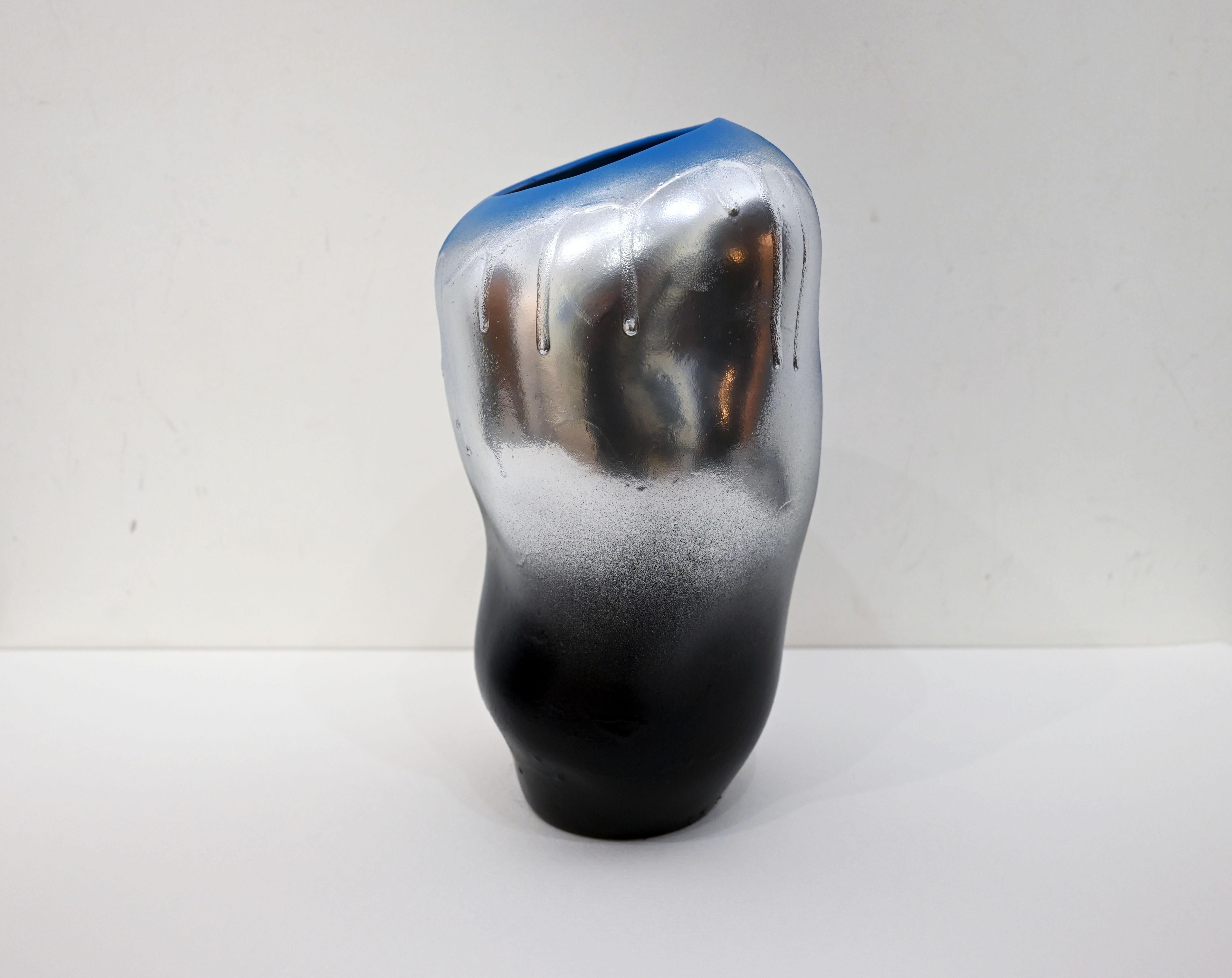 Indische zeitgenössische Kunst von Sumit Mehndiratta - Drip chrom im Angebot 8