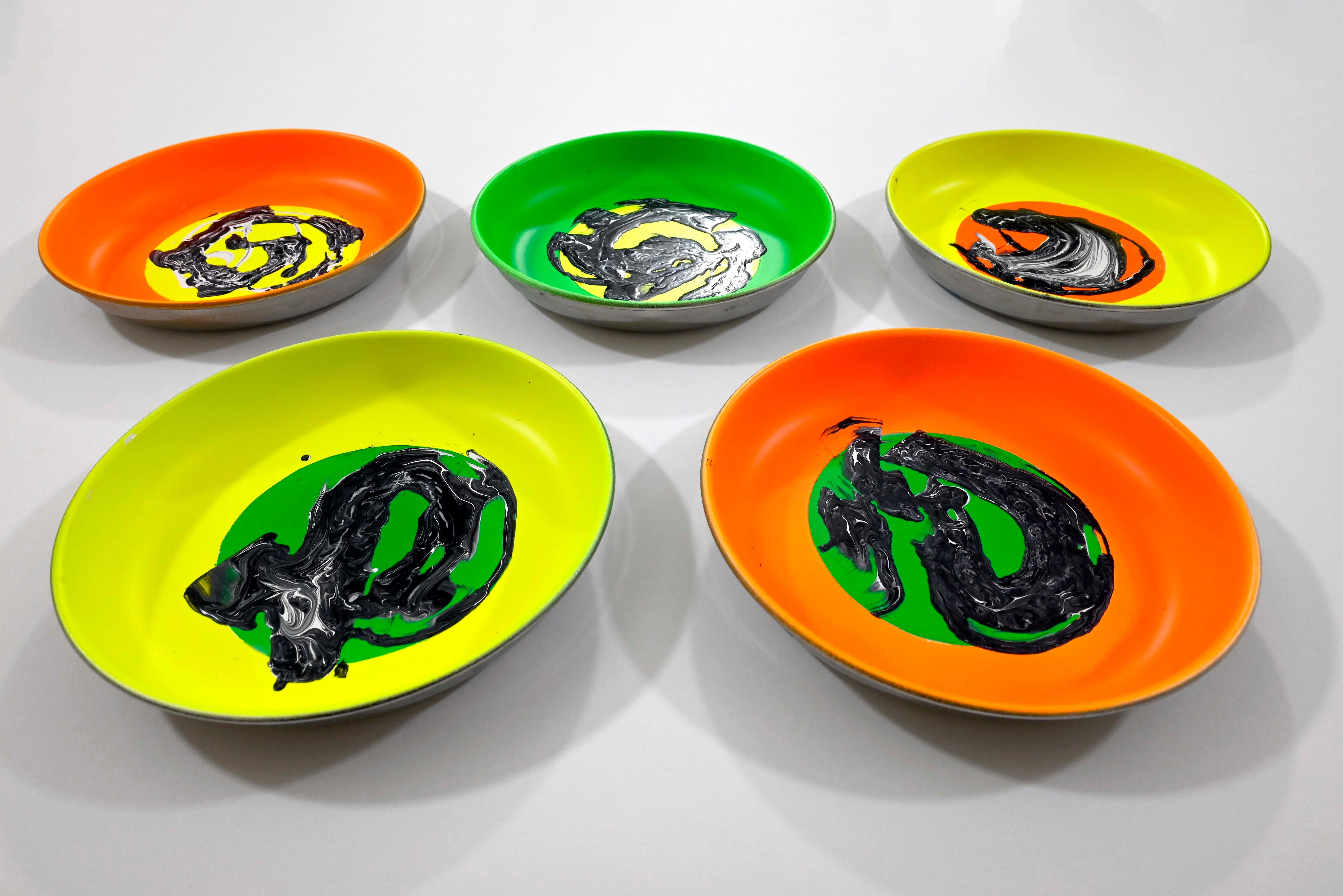 Arte contemporanea indiana di Sumit Mehndiratta - Serie Mandala n. 12 in vendita 2