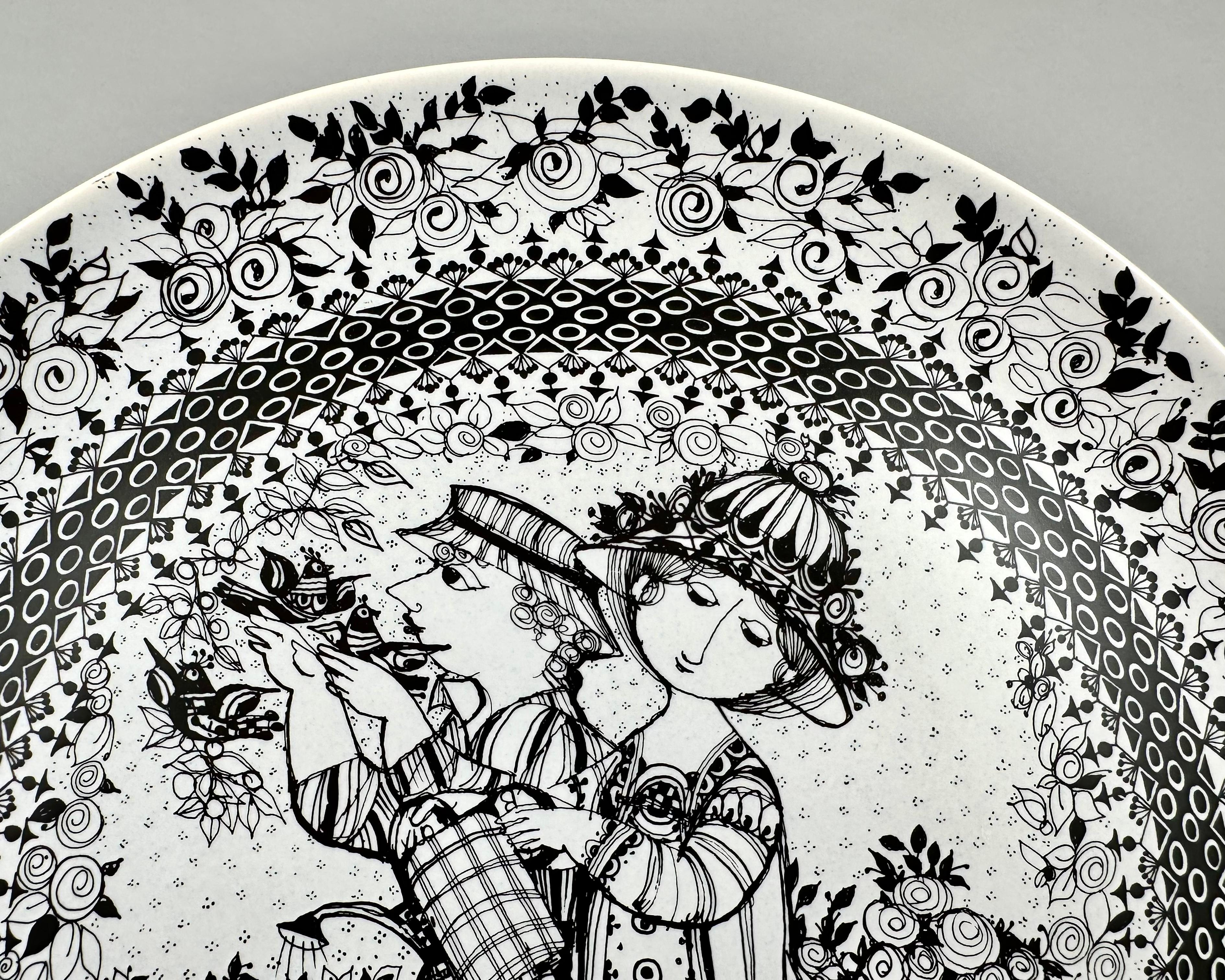 Summer Bjorn Wiinblad Four Seasons Plate For Rosenthal Studio-Line In Excellent Condition For Sale In Bastogne, BE