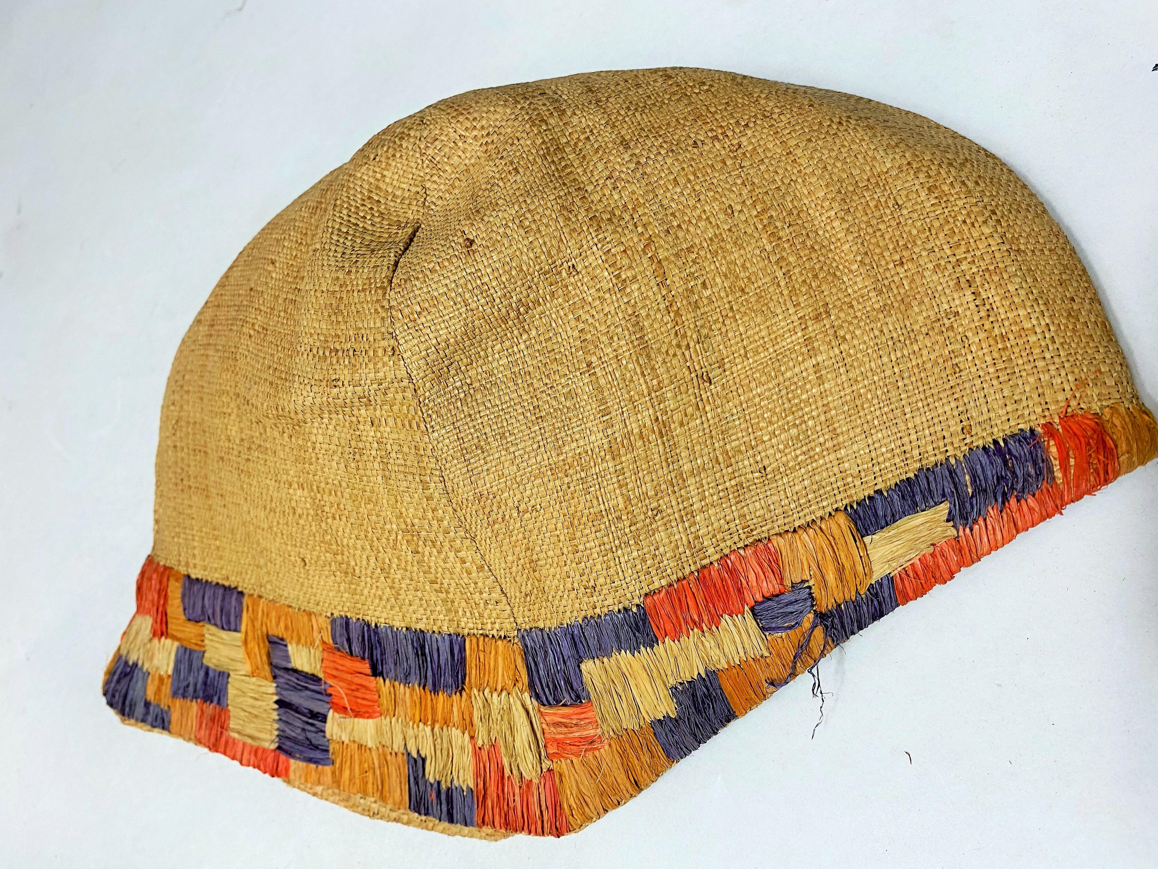 Summer cloche hat in straw and braided raffia - Bauhaus Germany Circa 1925 3