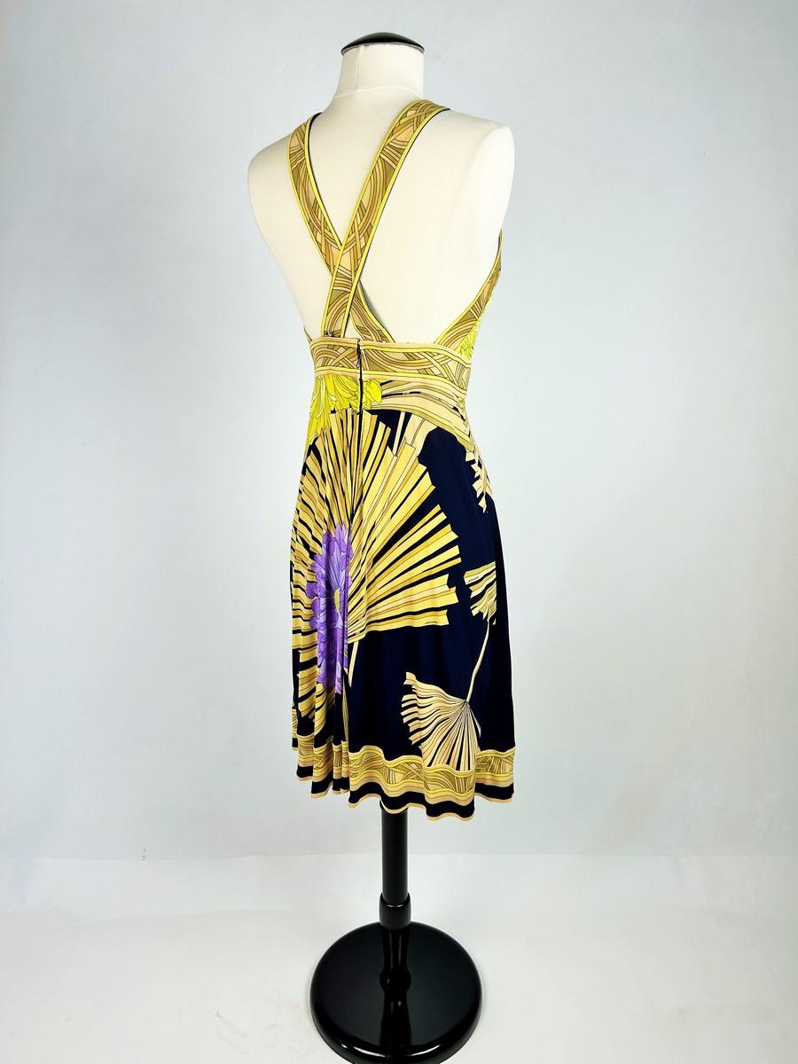 Sommerkleid von Maison Léonard aus bedrucktem Seidenjersey CIRCA 1980 im Angebot 5