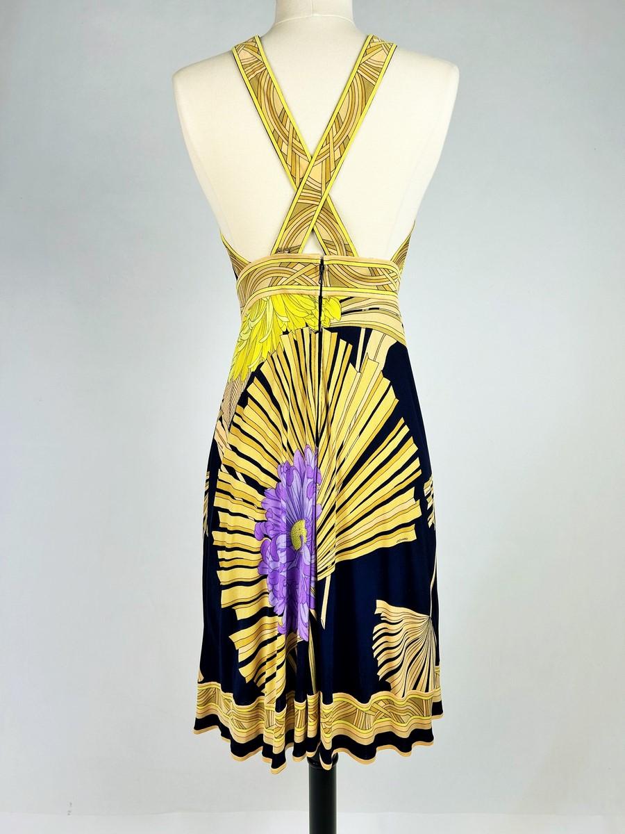 Sommerkleid von Maison Léonard aus bedrucktem Seidenjersey CIRCA 1980 im Angebot 4