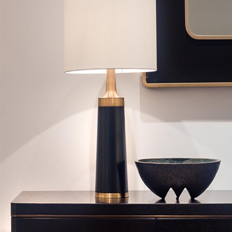 holly hunt table lamp
