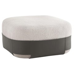 Pouf Sumo en laine bouclée et cuir par Morica Design