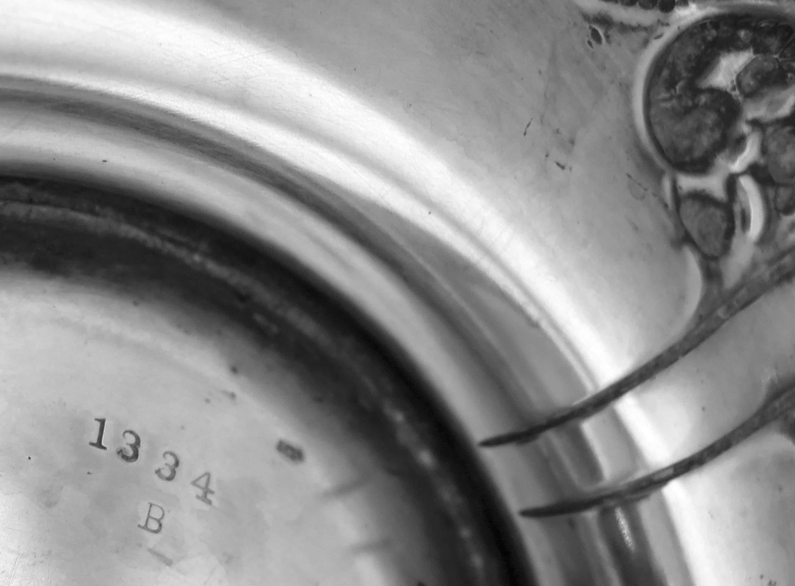 Prächtiger amerikanischer viktorianischer klassischer Weinkühler Liebender Becher im Angebot 1