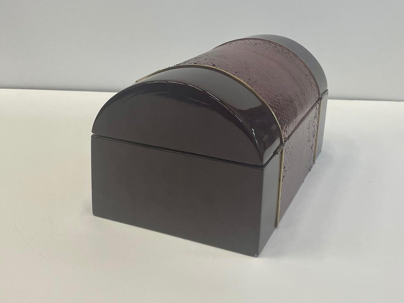 Sumptuous Italian Faux Snakeskin & Brass Decorative Box Lined in Velvet For Sale 5
