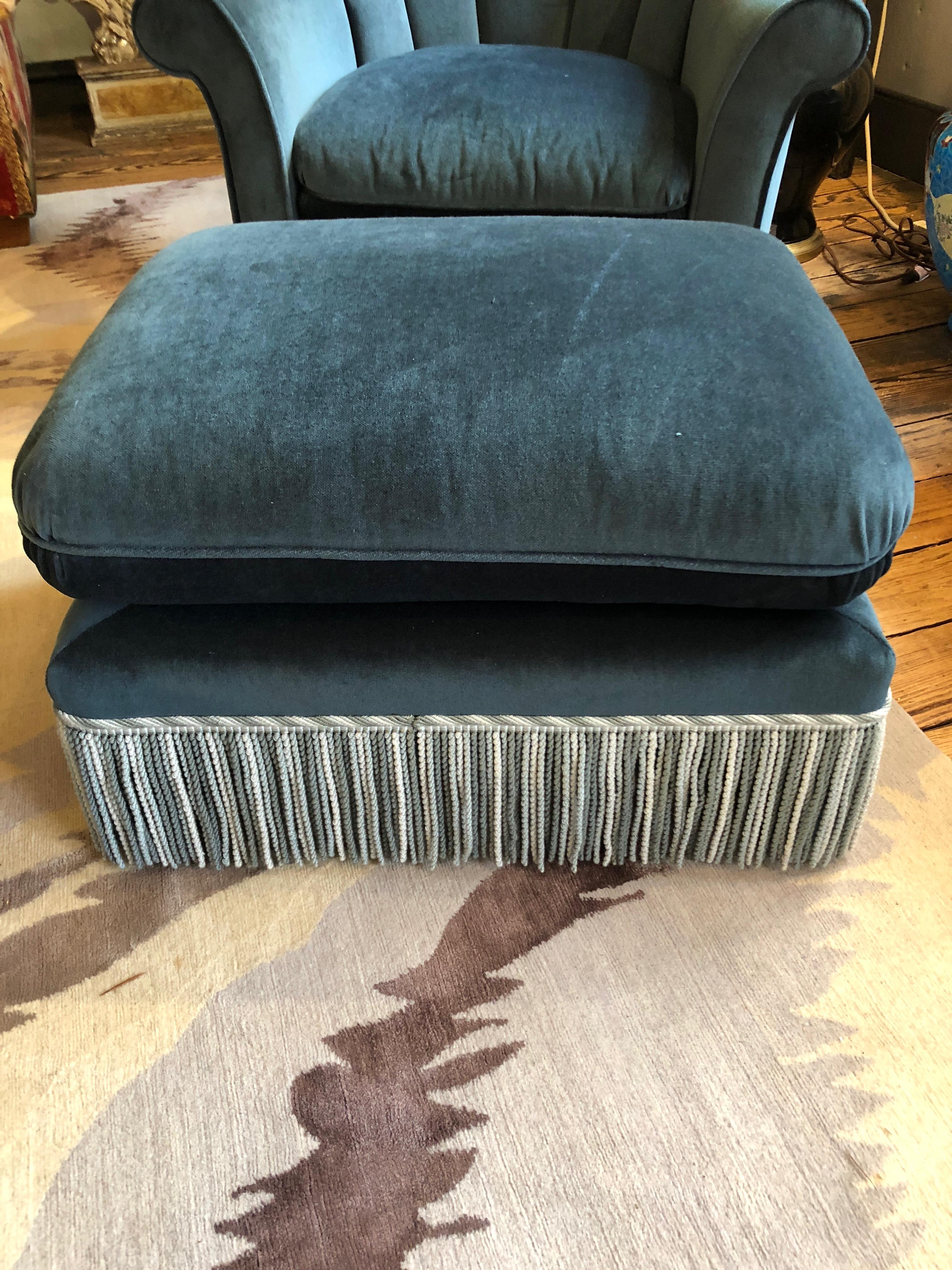 Sumptuous Pair of Blue Velvet Barrel Shaped Club Chairs with Ottoman 3