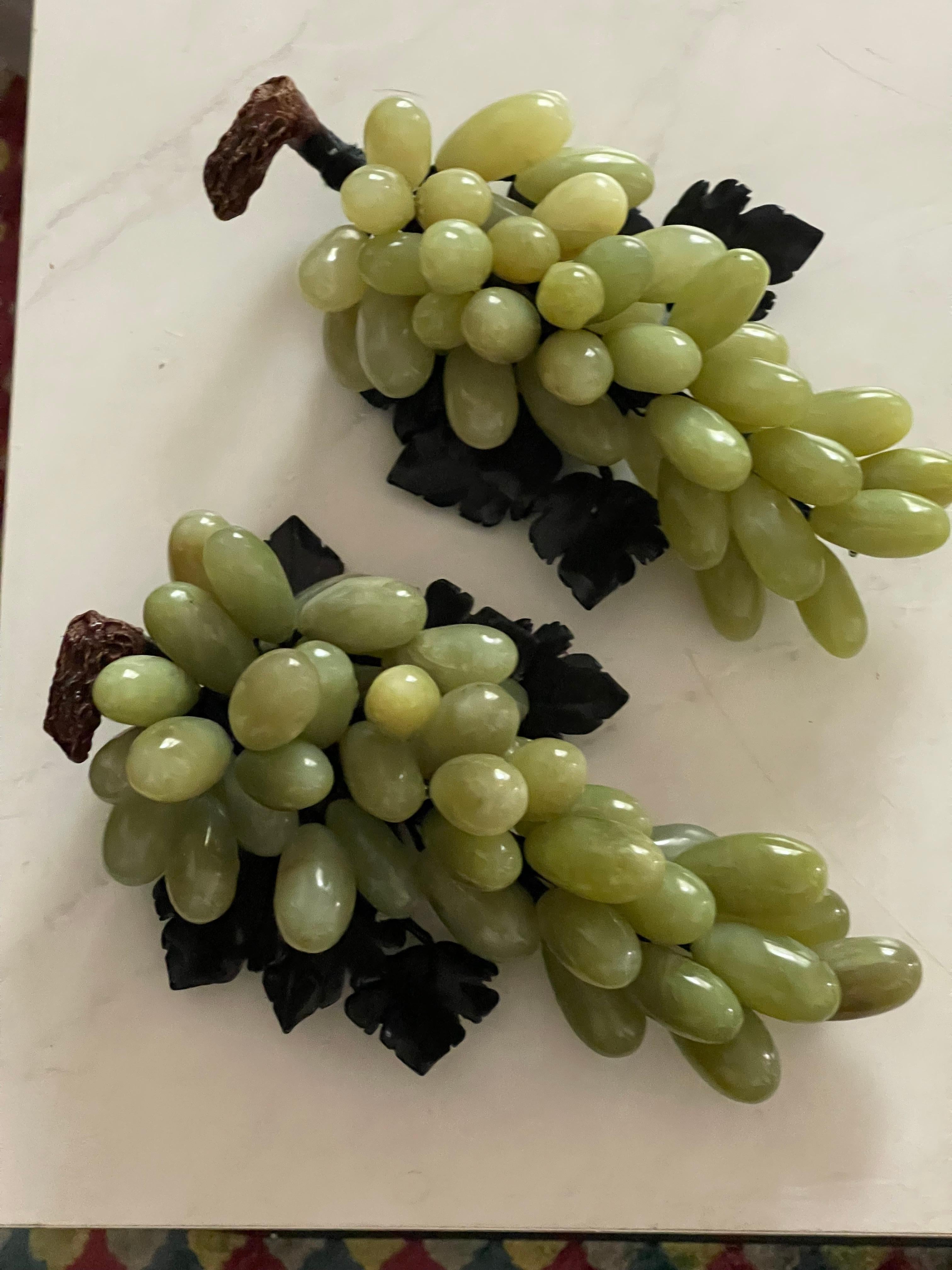 Organic Modern Sumptuous Pair with c Jade Jadeite Grapes Sculptures For Sale