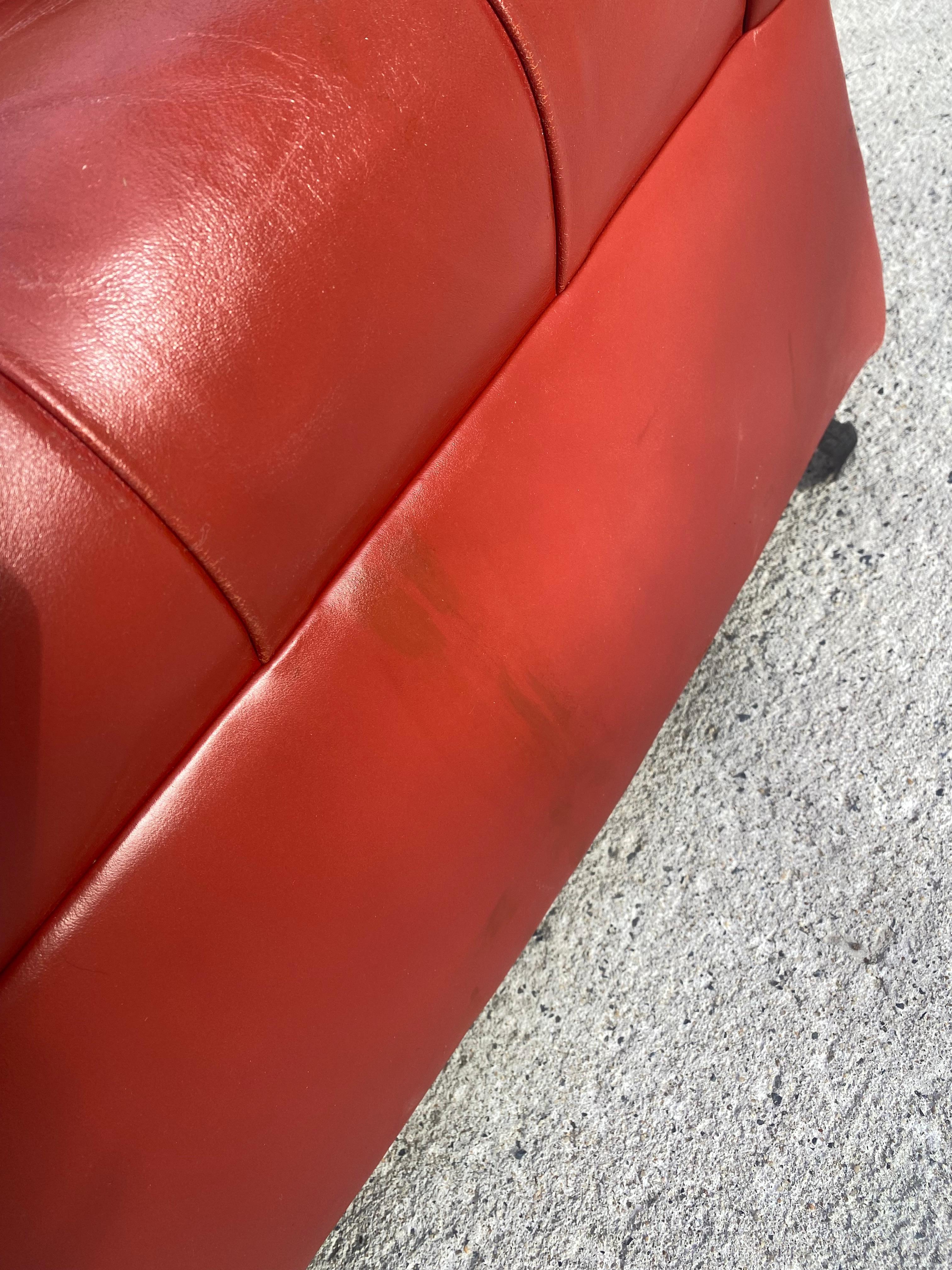 Sumptuous Swivel Ward Bennett Tufted Leather Club Chairs For Sale 8