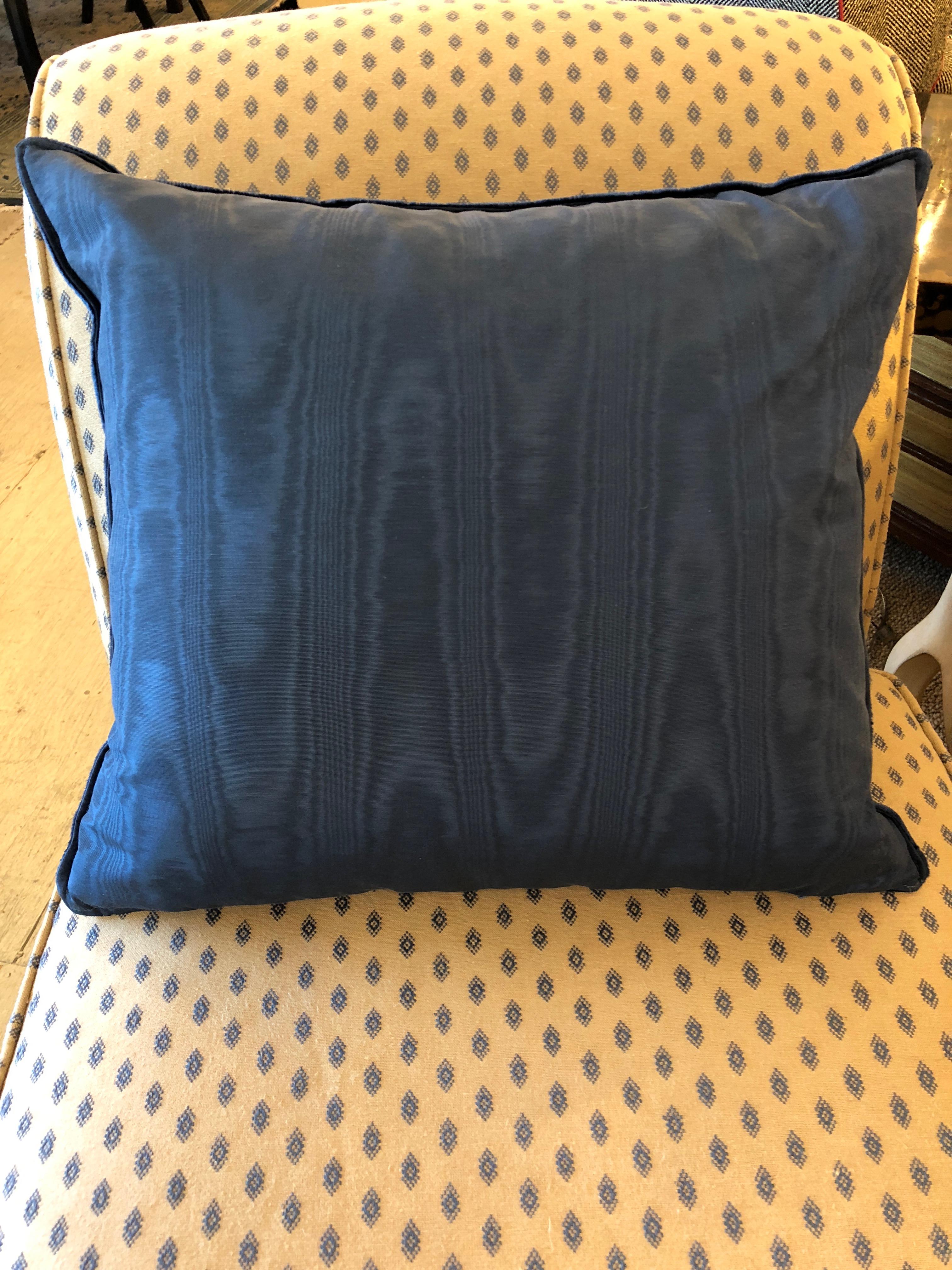 Sumptuous Venetian Bevilacqua Pillow in Midnight Blue and Gold In Excellent Condition In Hopewell, NJ