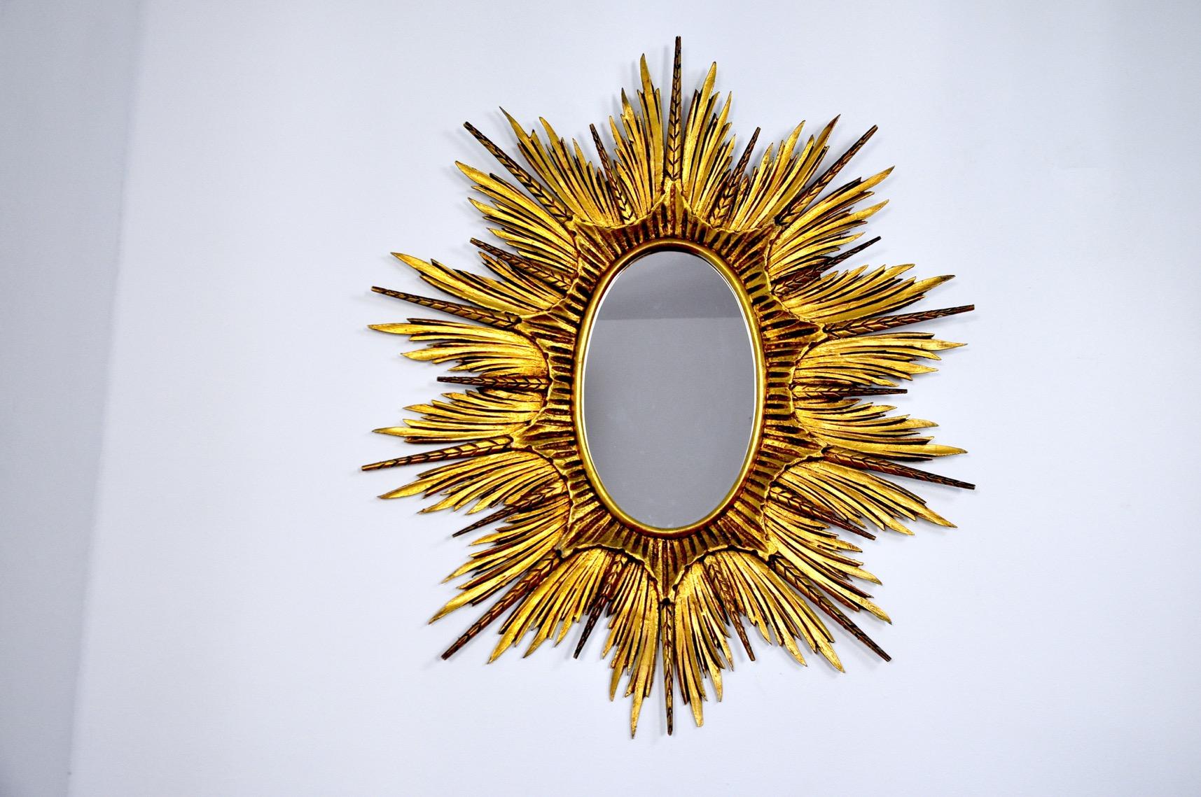 Hollywood Regency Sun and Ears Mirror in Gilded Wood Early 20th Century For Sale
