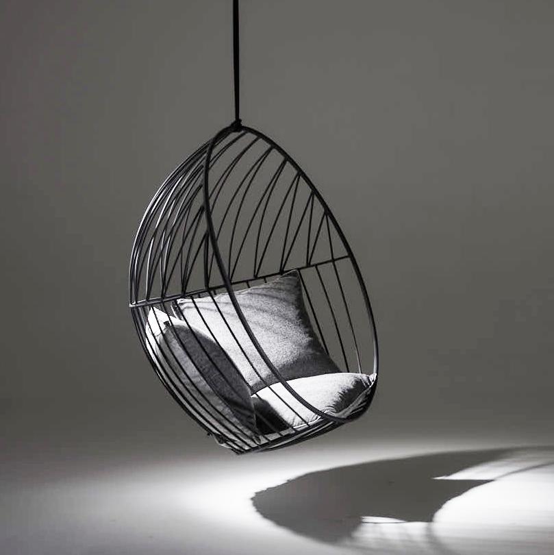 Sun Bubble Hanging Swing Chair Modern Steel In / Outdoor Black, 21st Century For Sale 9
