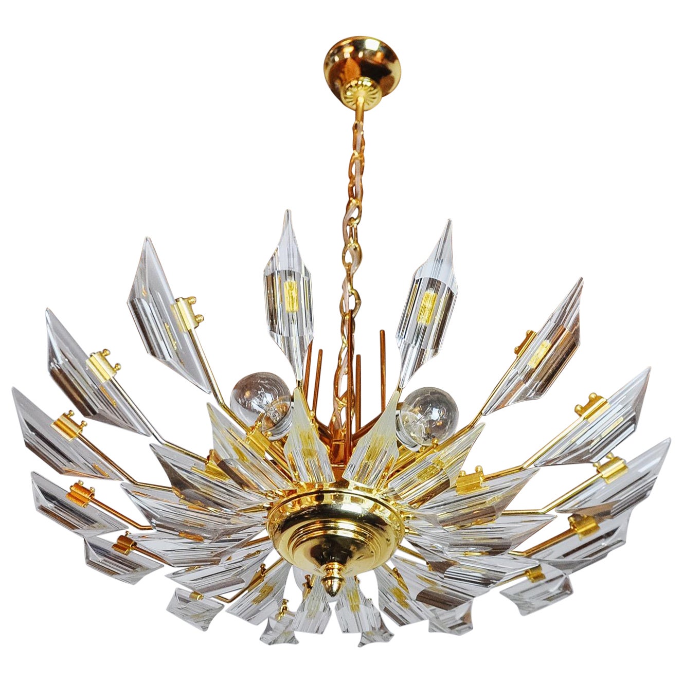 "Sun" chandelier by Oscar Torlasco for Stilkronen triedri cut glass, Italy, 1970