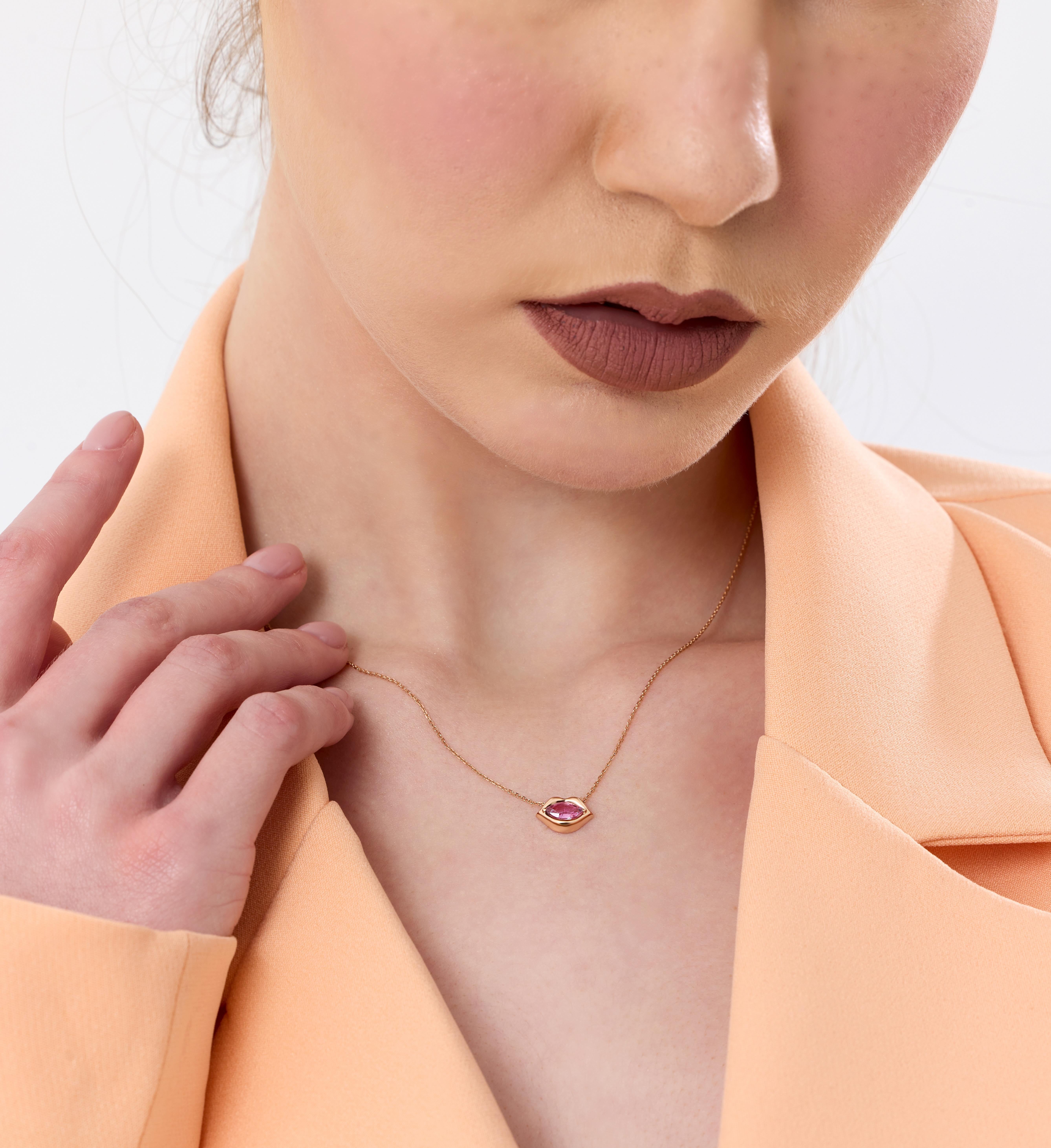 Marquise Cut Sun Kissed Sapphire 0.60ct Solid Gold Necklace For Sale