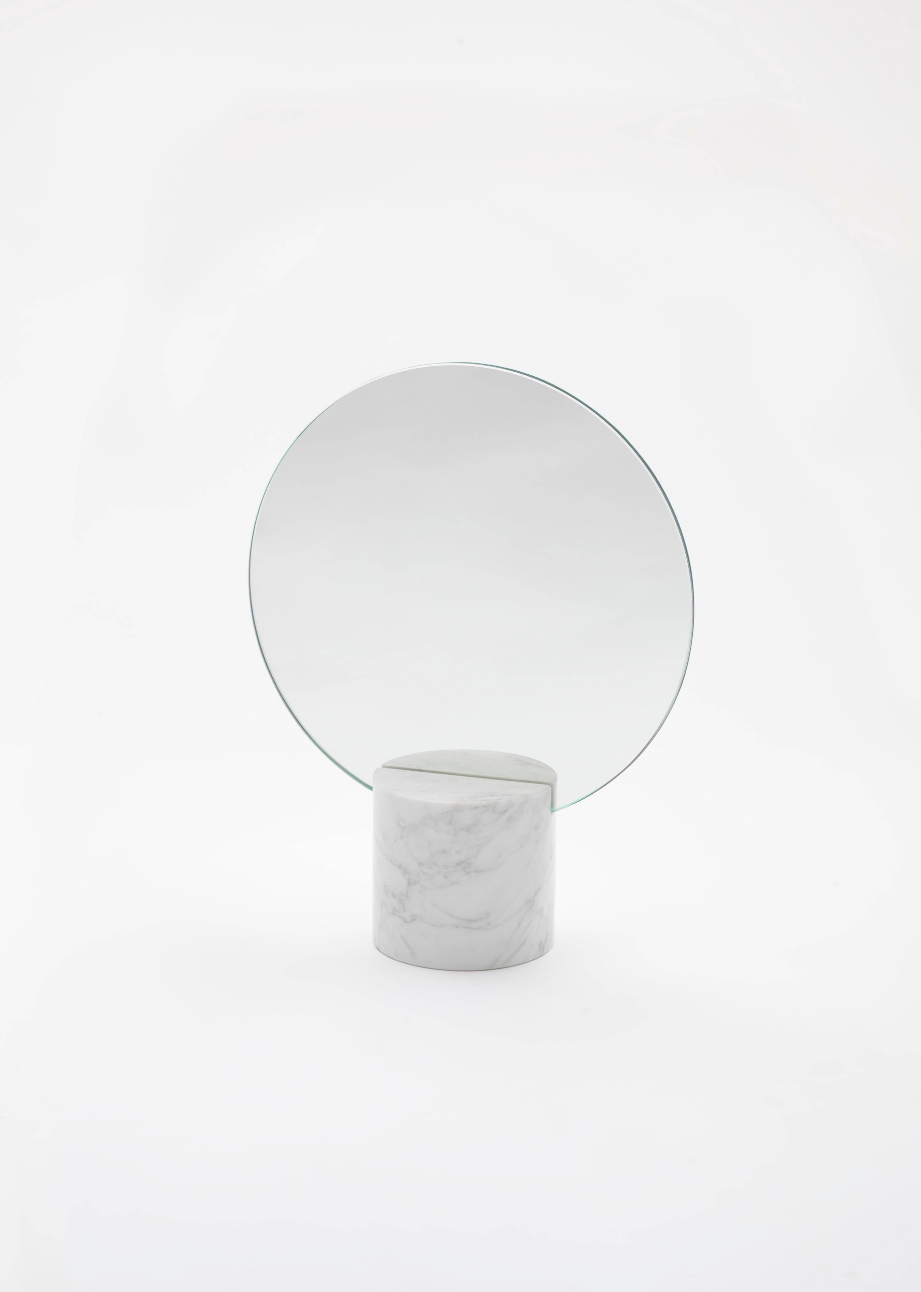 Sun marble mirror by Joseph Vila Capdevila
Material: Carrara marble, brass, mirror
Dimensions: 30 x 38 x 12 cm
Weight: 4.7 kg

Luxurious mirror in two separated parts: the base, made with premium Carrara marble, and mirror, that can be placed