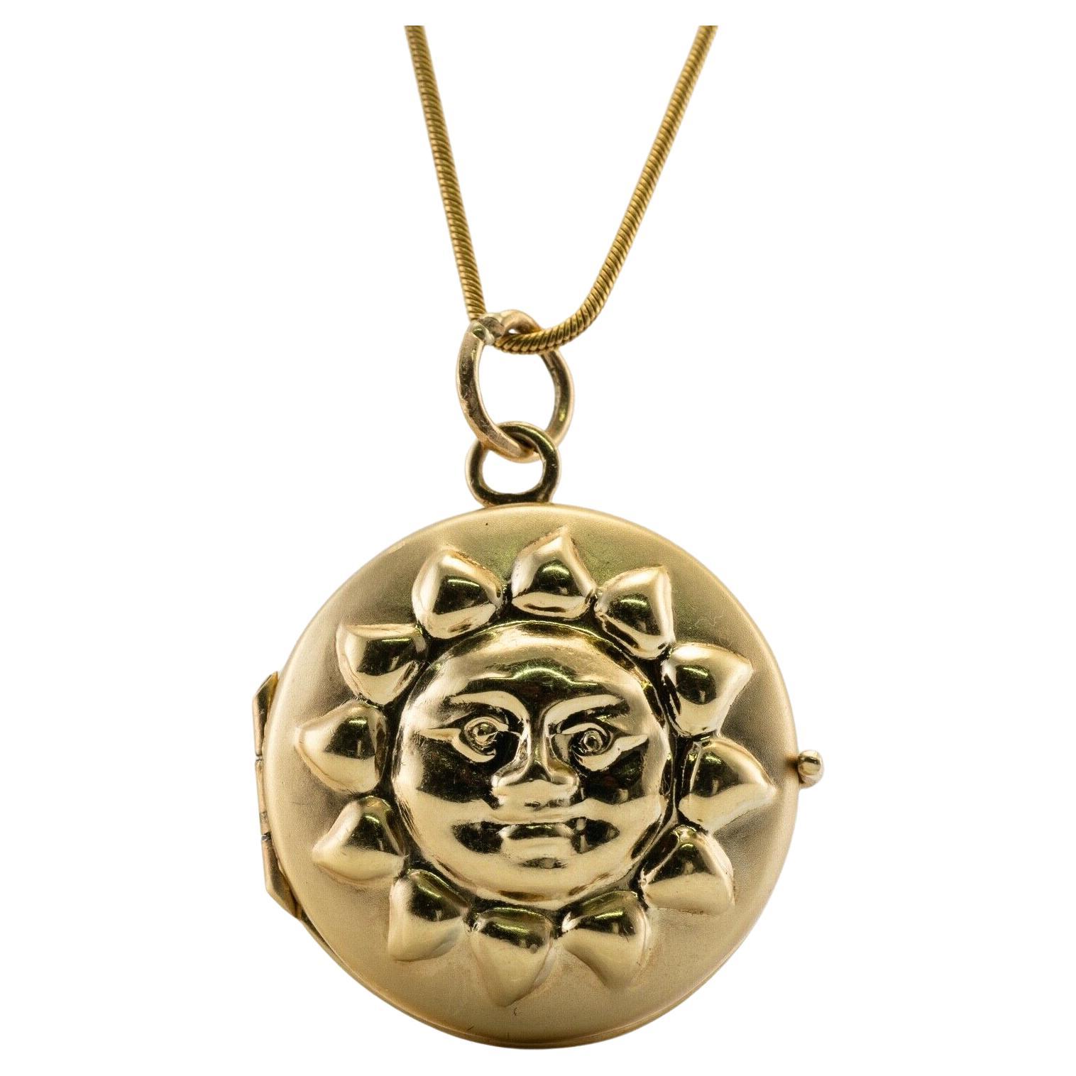 Pearl Pendant Locket Oval 14K Gold Antique For Sale at 1stDibs