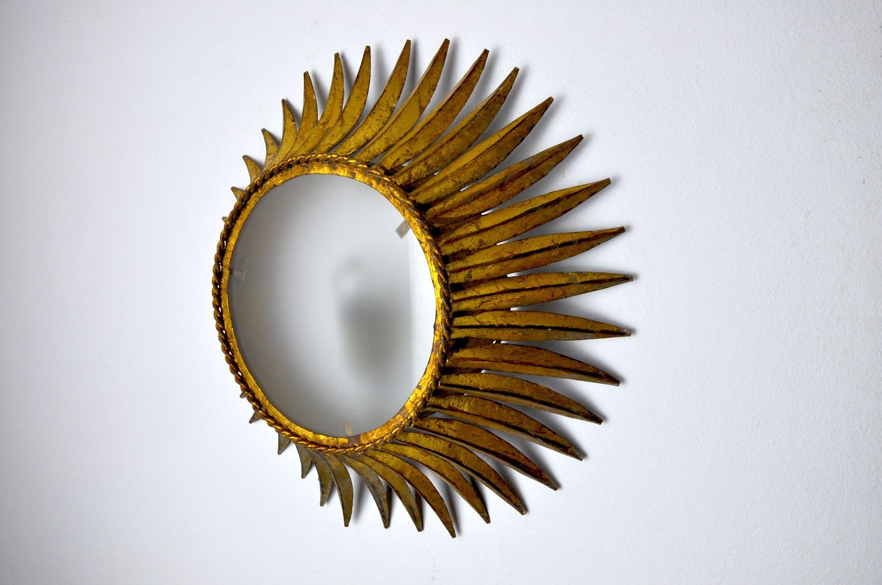 Hollywood Regency Sun Wall Lamp by Ferro Arte, Metal and Gold Leaf, Spain, 1960 For Sale