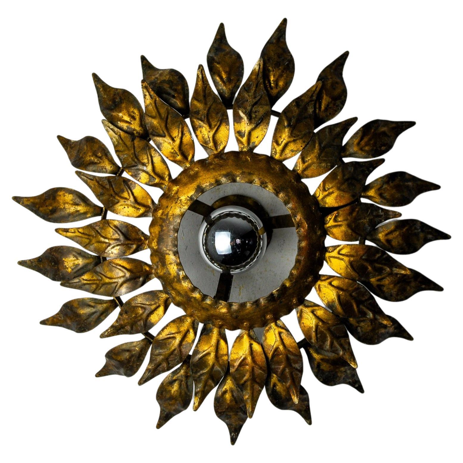 Sun wall lamp by ferro arte, metal and gold leaf, Spain, 1960 For Sale