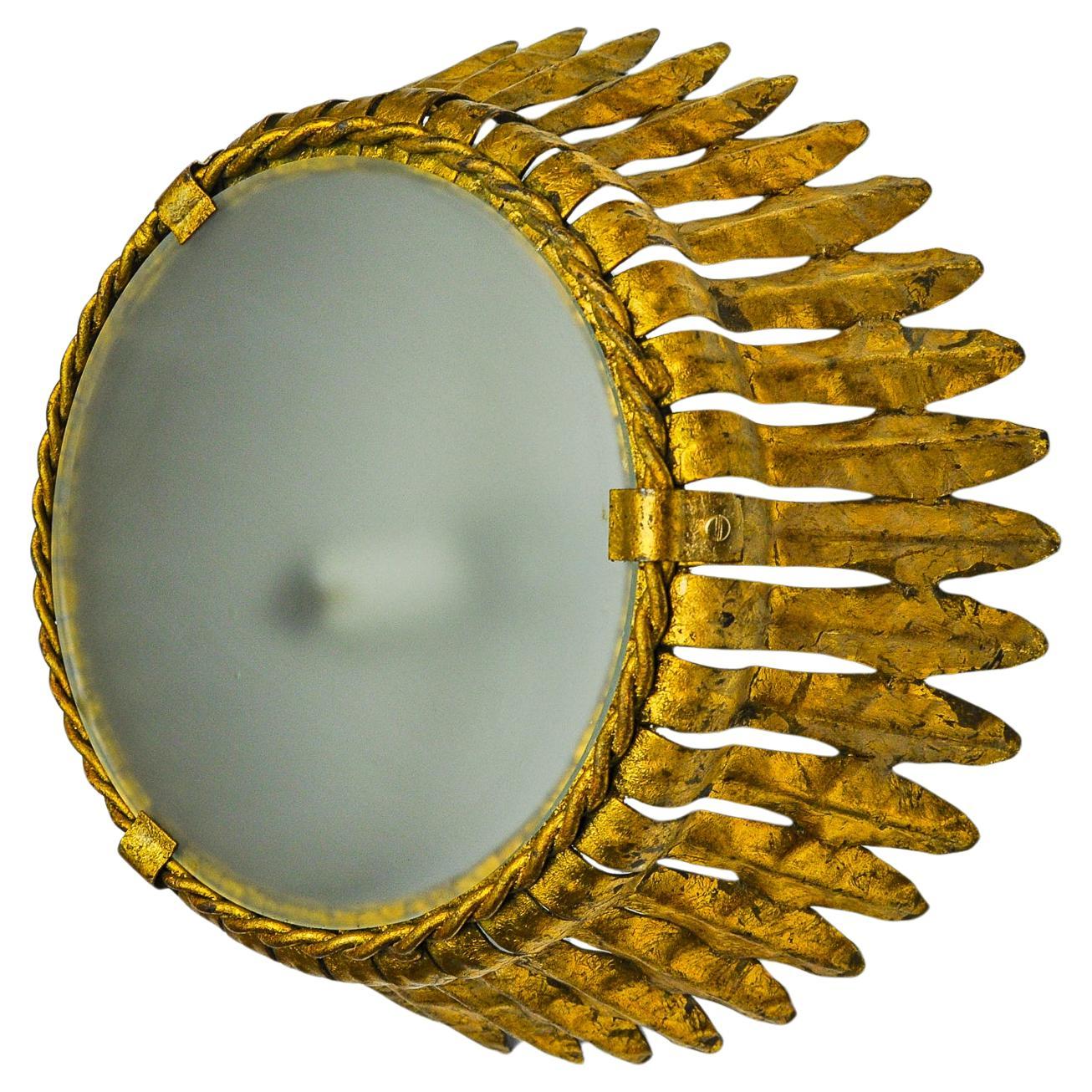 Applique Sun de ferro arte, métal et feuille d'or, spain, 1960