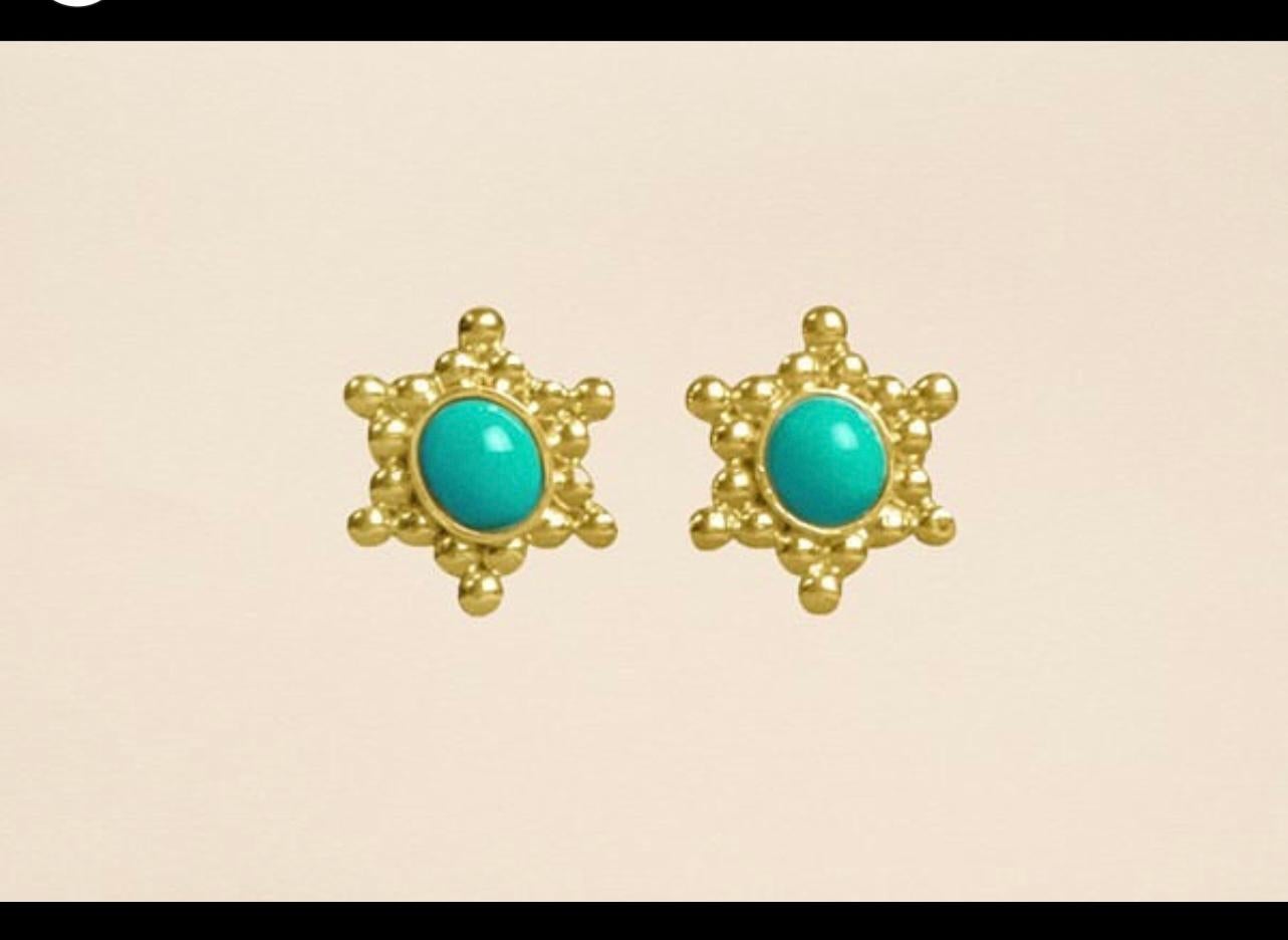 Cabochon Sunbeam Turquoise Earrings 18k Yellow Gold with Turquoise Stone For Sale