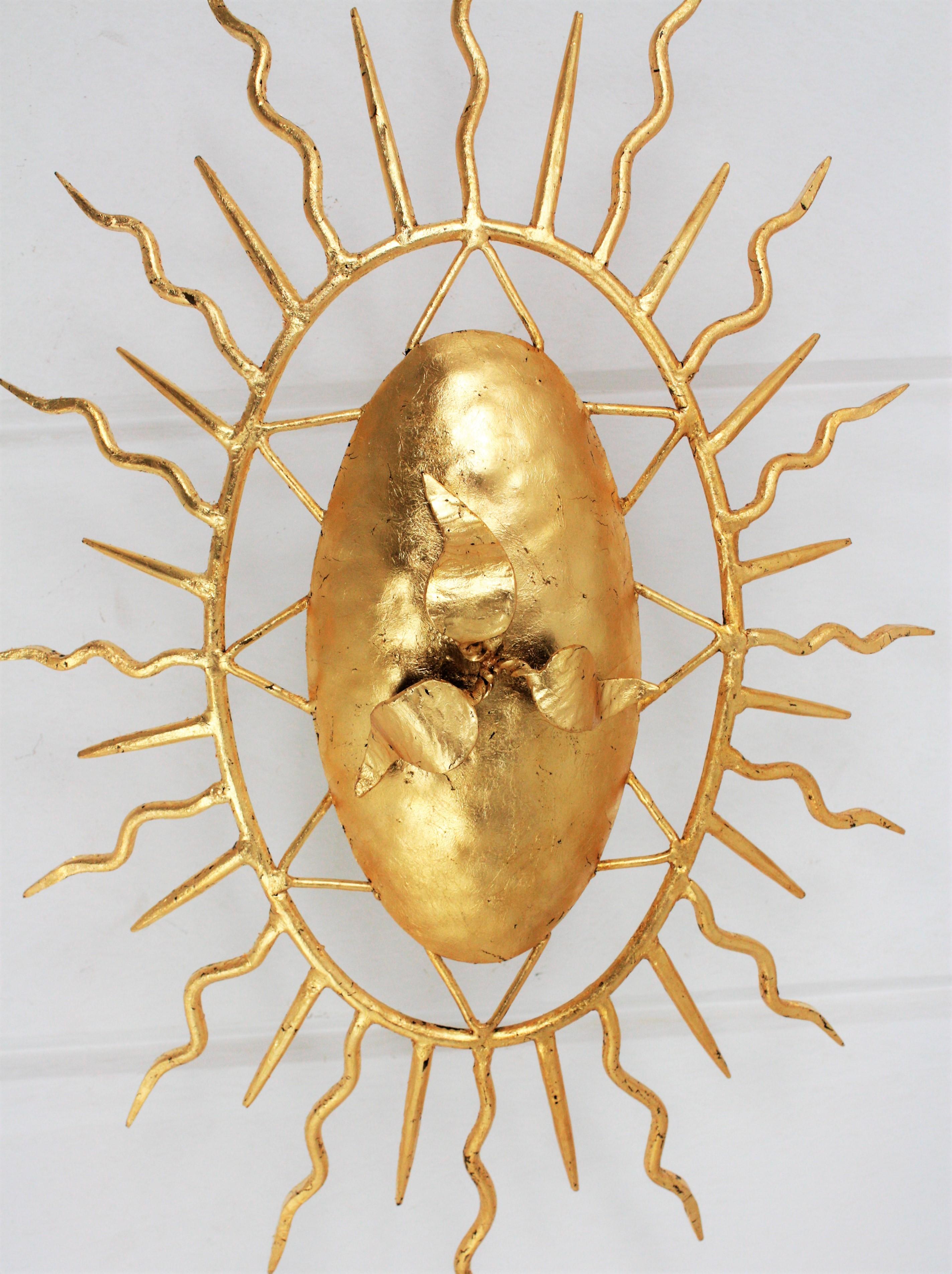 Spanish Sunburst Brutalist Oval Light Fixture in Gilt Iron, 1950s For Sale 2