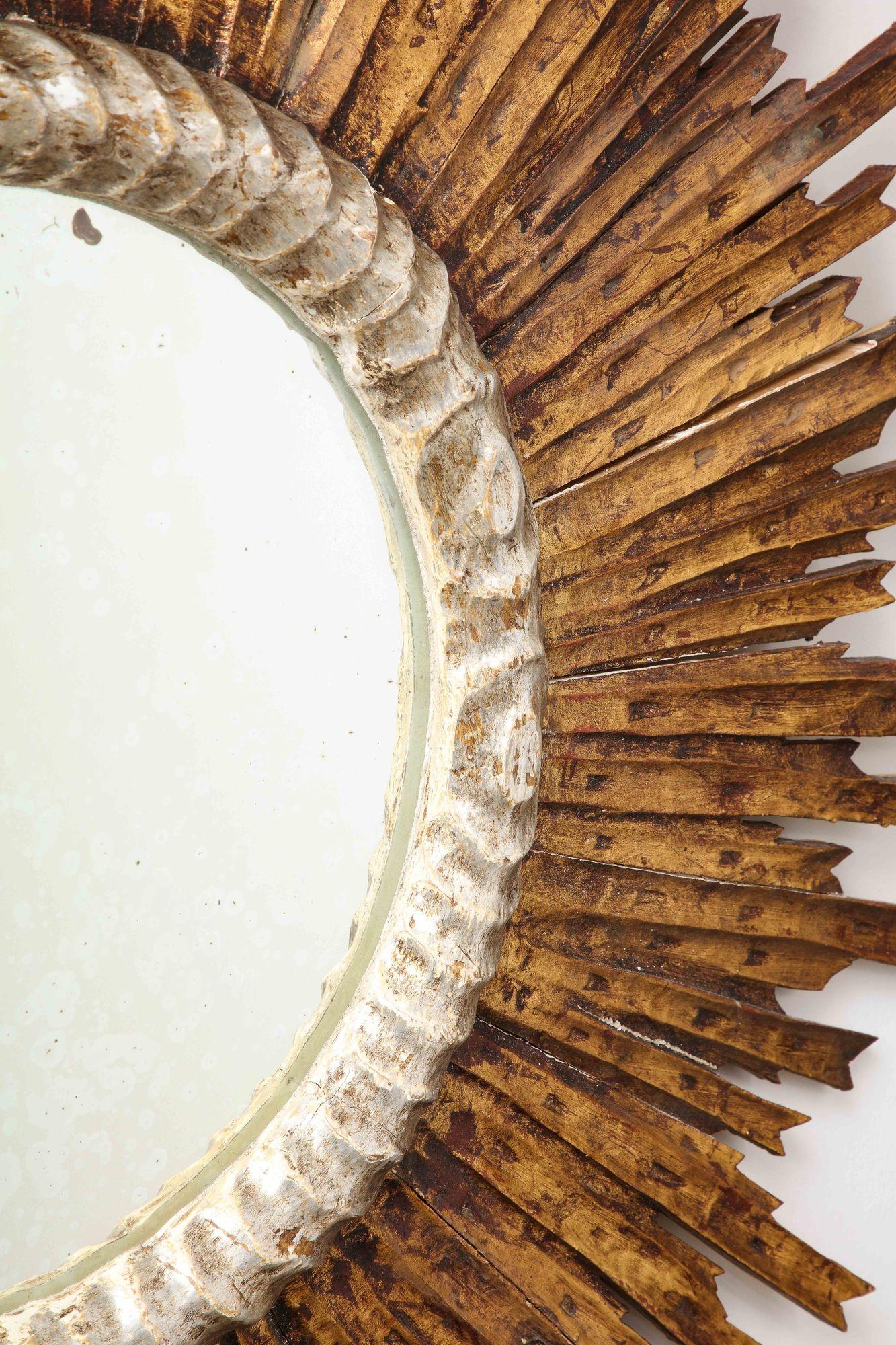 Sunburst Carved Giltwood Mirror, 20th Century 6