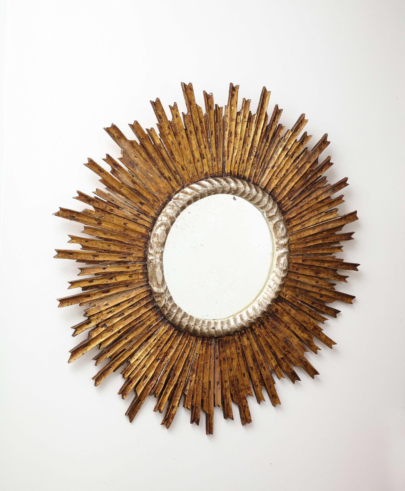 Sunburst Carved Giltwood Mirror, 20th Century 9