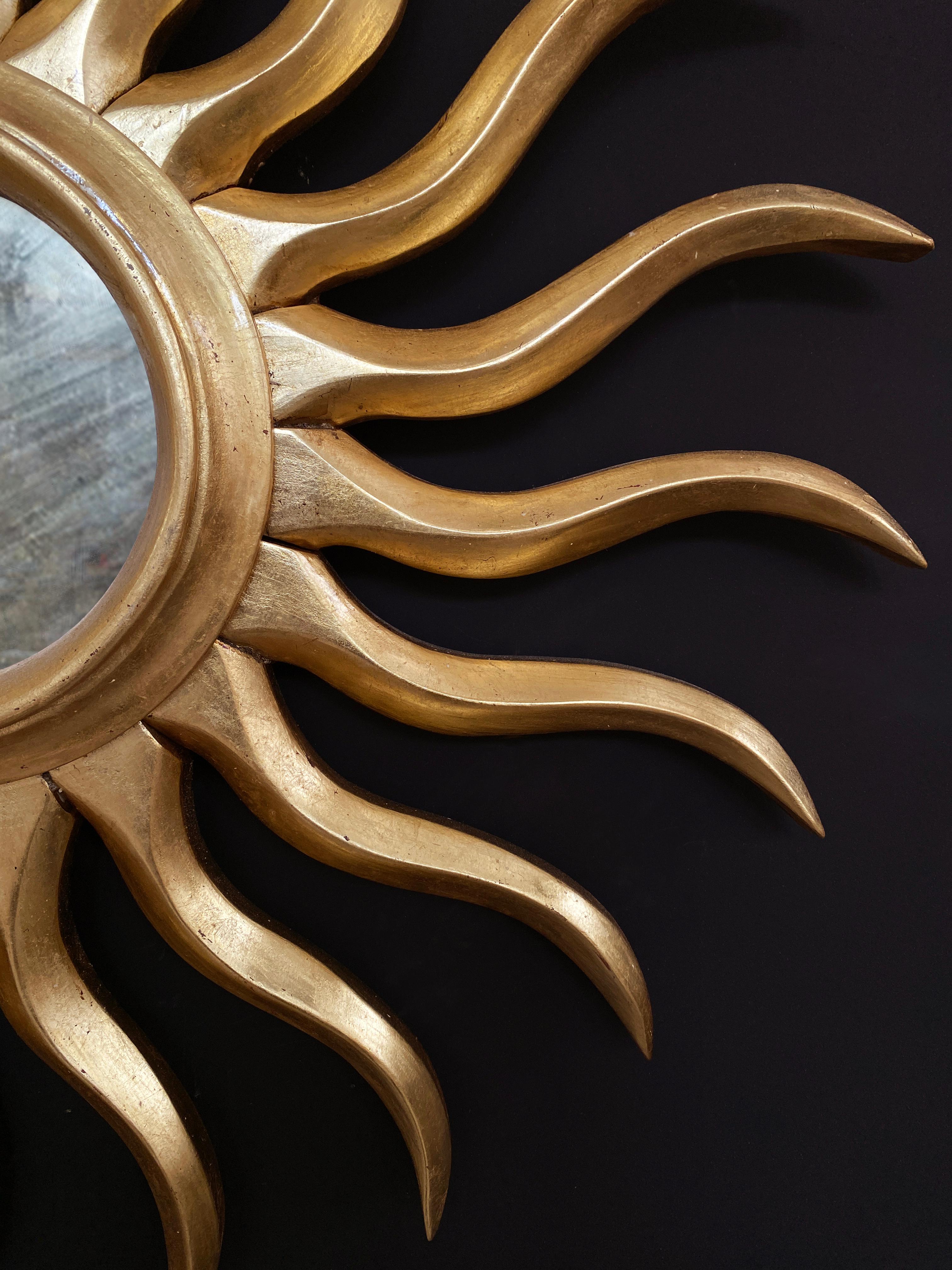 Sunburst Golden Mirror Art Noveau Style In Excellent Condition For Sale In LA CELLERA DE TER, ES