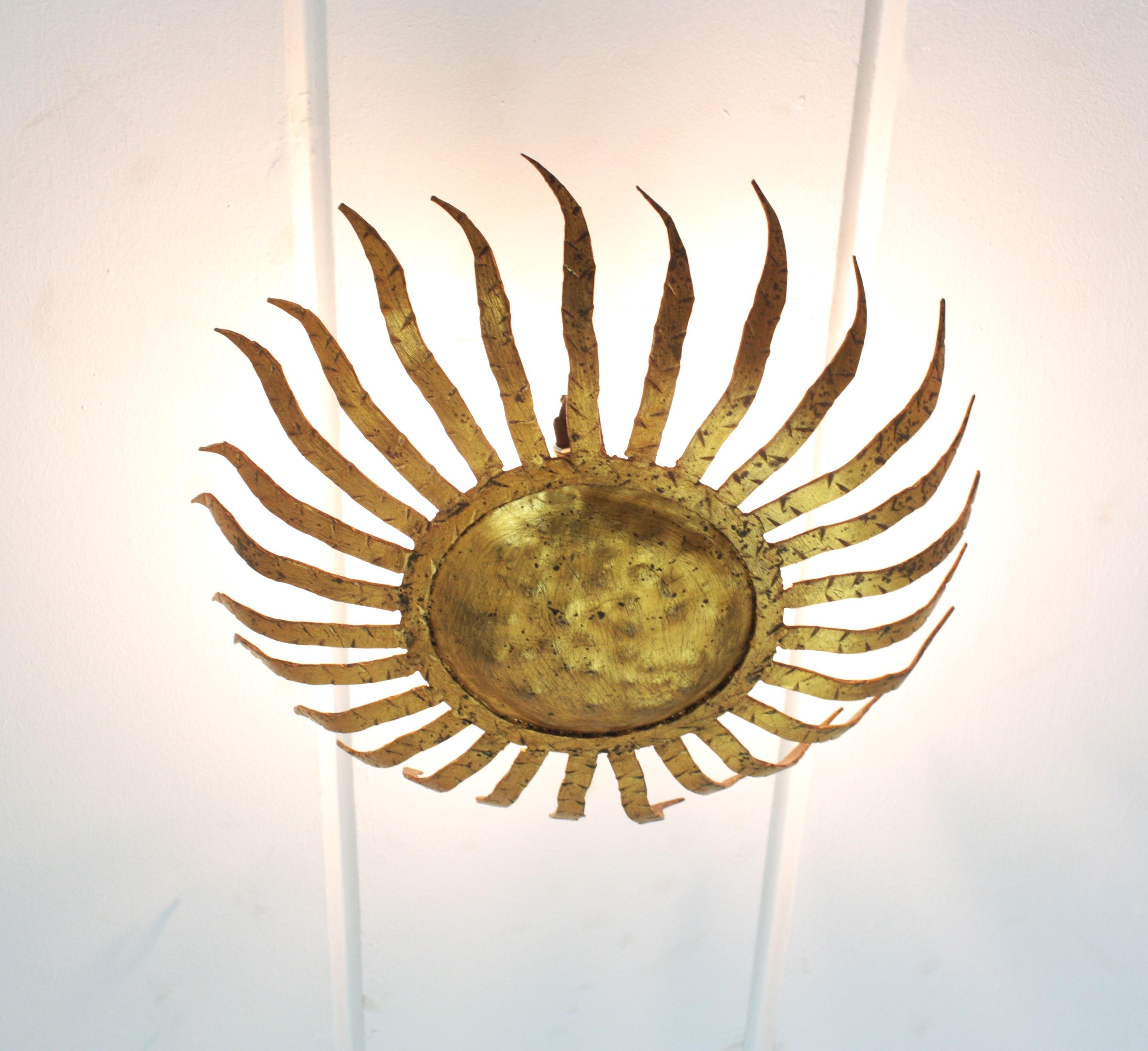 Sunburst Ceiling Light Fixture in Gilt Wrought Iron, Spain 1950s For Sale 9