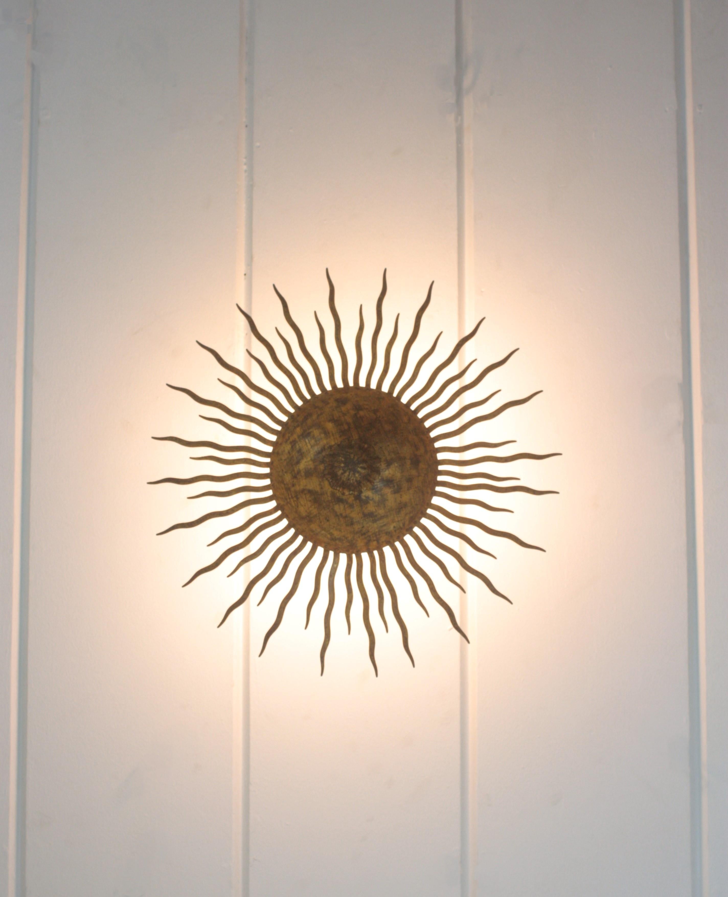 Sunburst Ceiling Light Fixture or Chandelier with Curly Rays, Gilt Iron For Sale 7