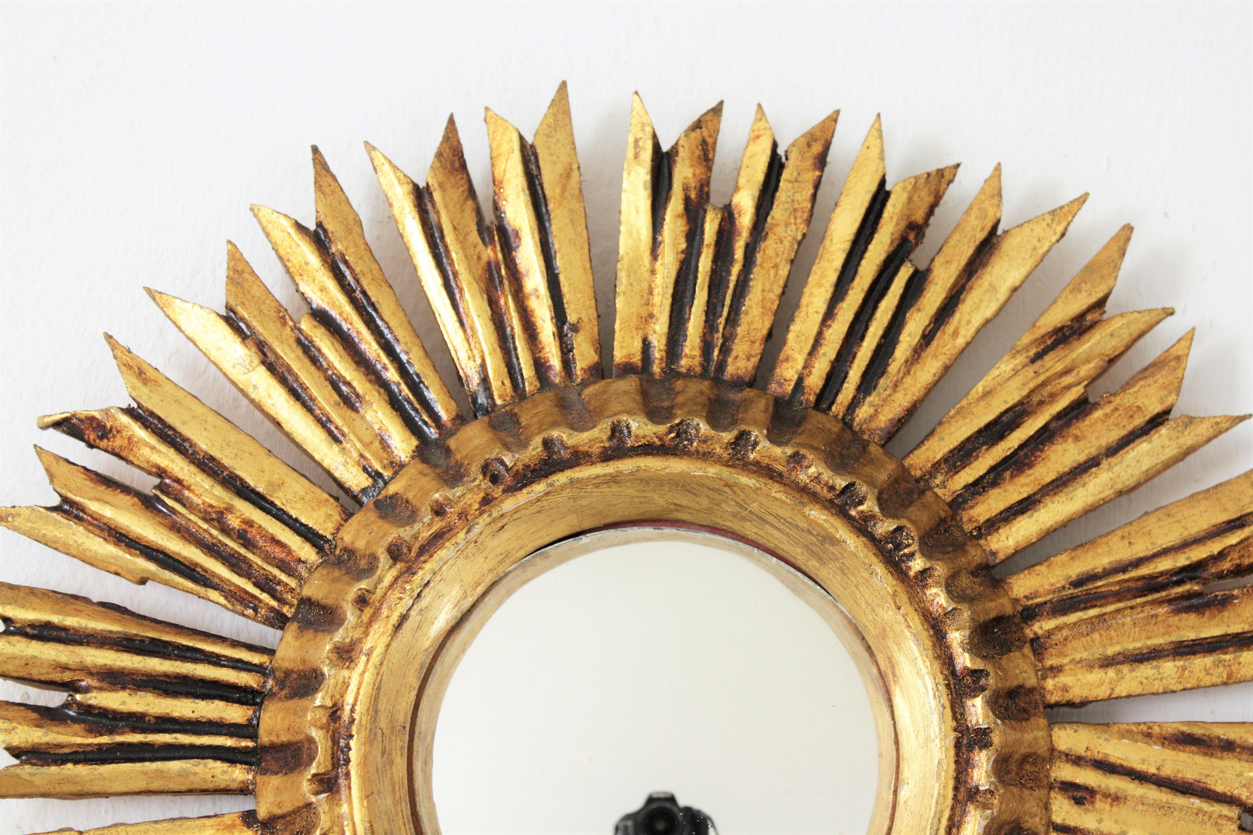 Sunburst Convex Mirror in Giltwood 3